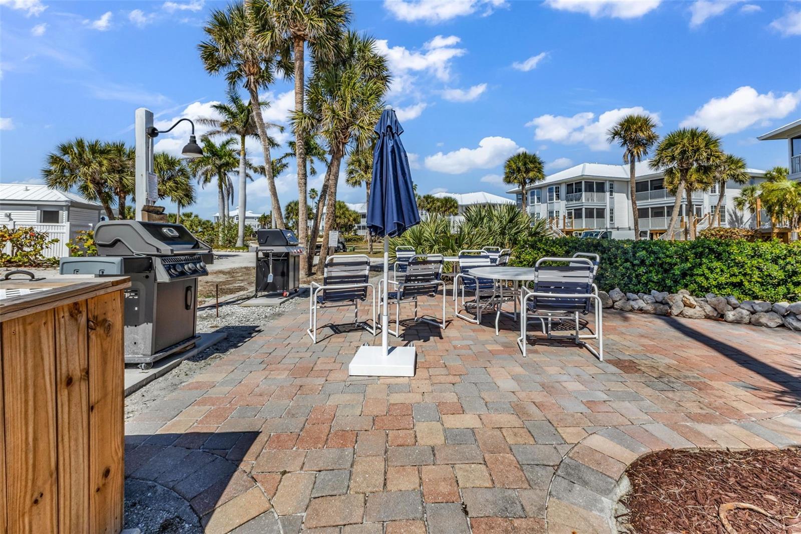 BEACH VILLAS BLDG 33 - Residential