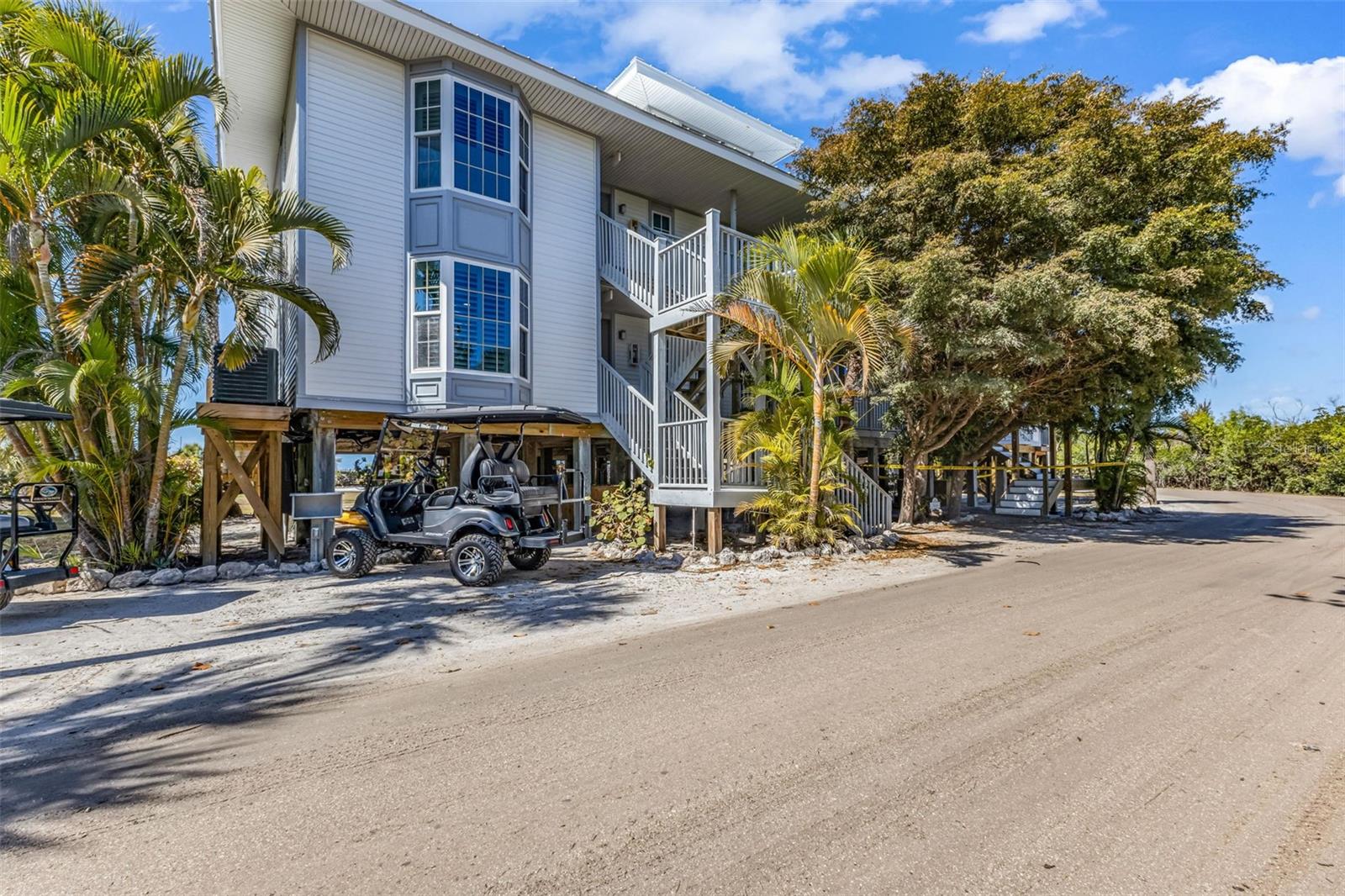 BEACH VILLAS BLDG 33 - Residential