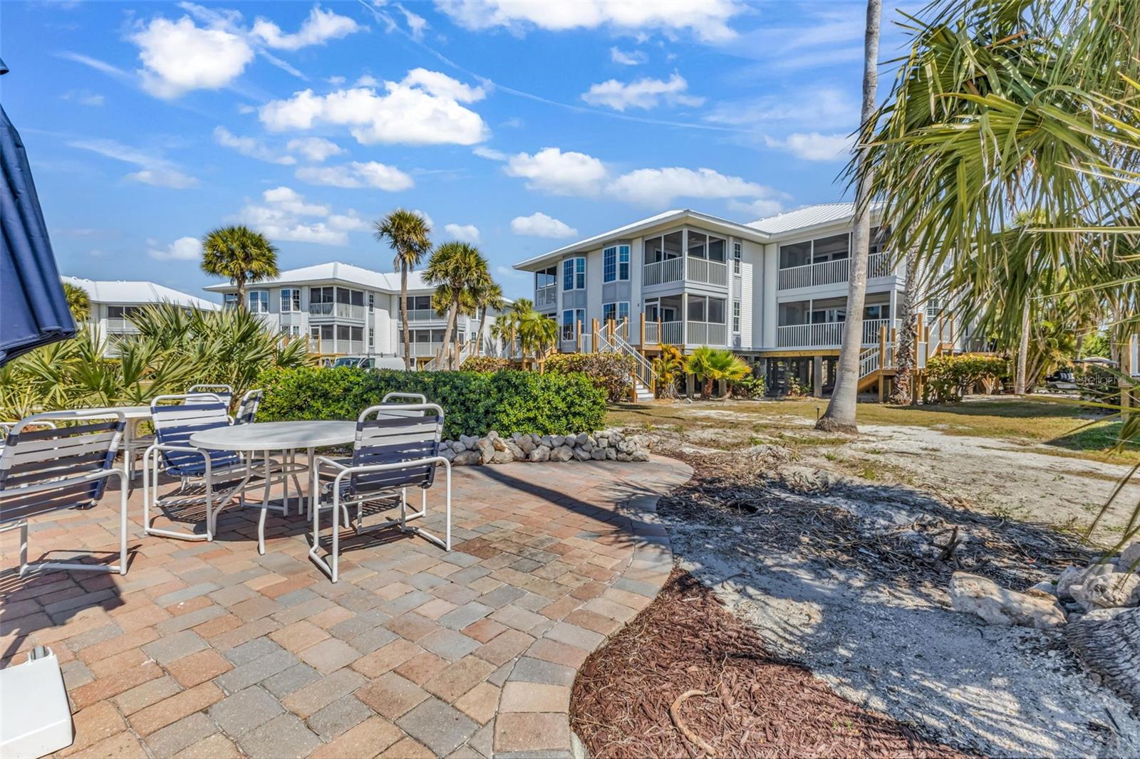 BEACH VILLAS BLDG 33 - Residential