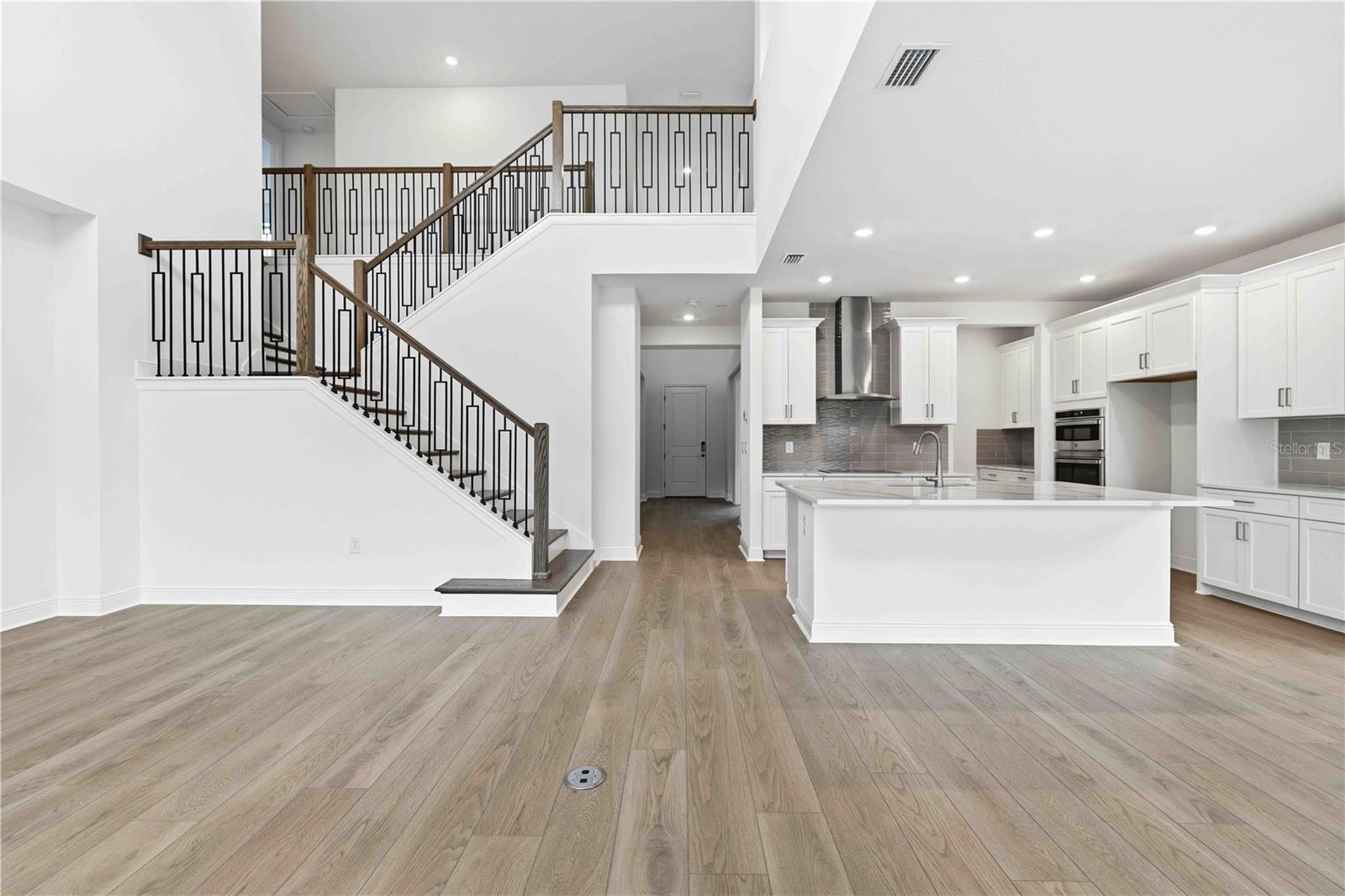 CREEK'S EDGE AT TWIN RIVERS - Residential