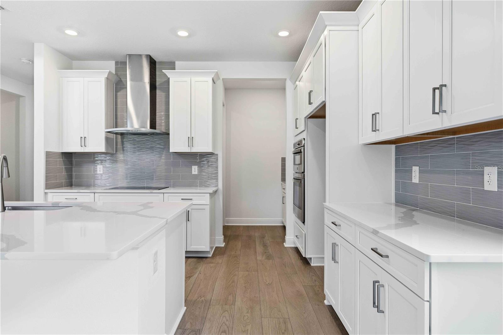 CREEK'S EDGE AT TWIN RIVERS - Residential