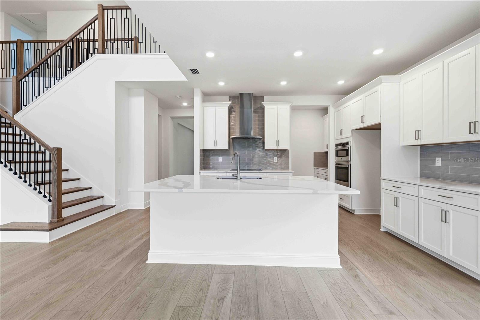 CREEK'S EDGE AT TWIN RIVERS - Residential