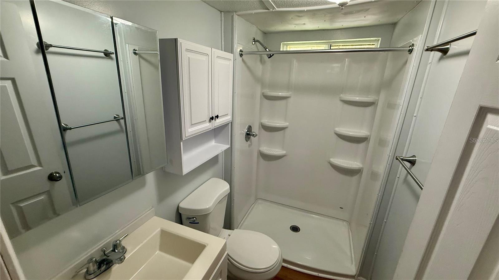 KISSIMMEE VIEW UNIT B - Residential Lease