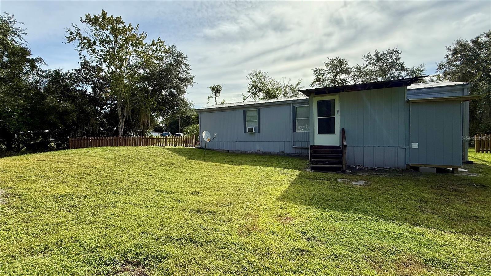 KISSIMMEE VIEW UNIT B - Residential Lease