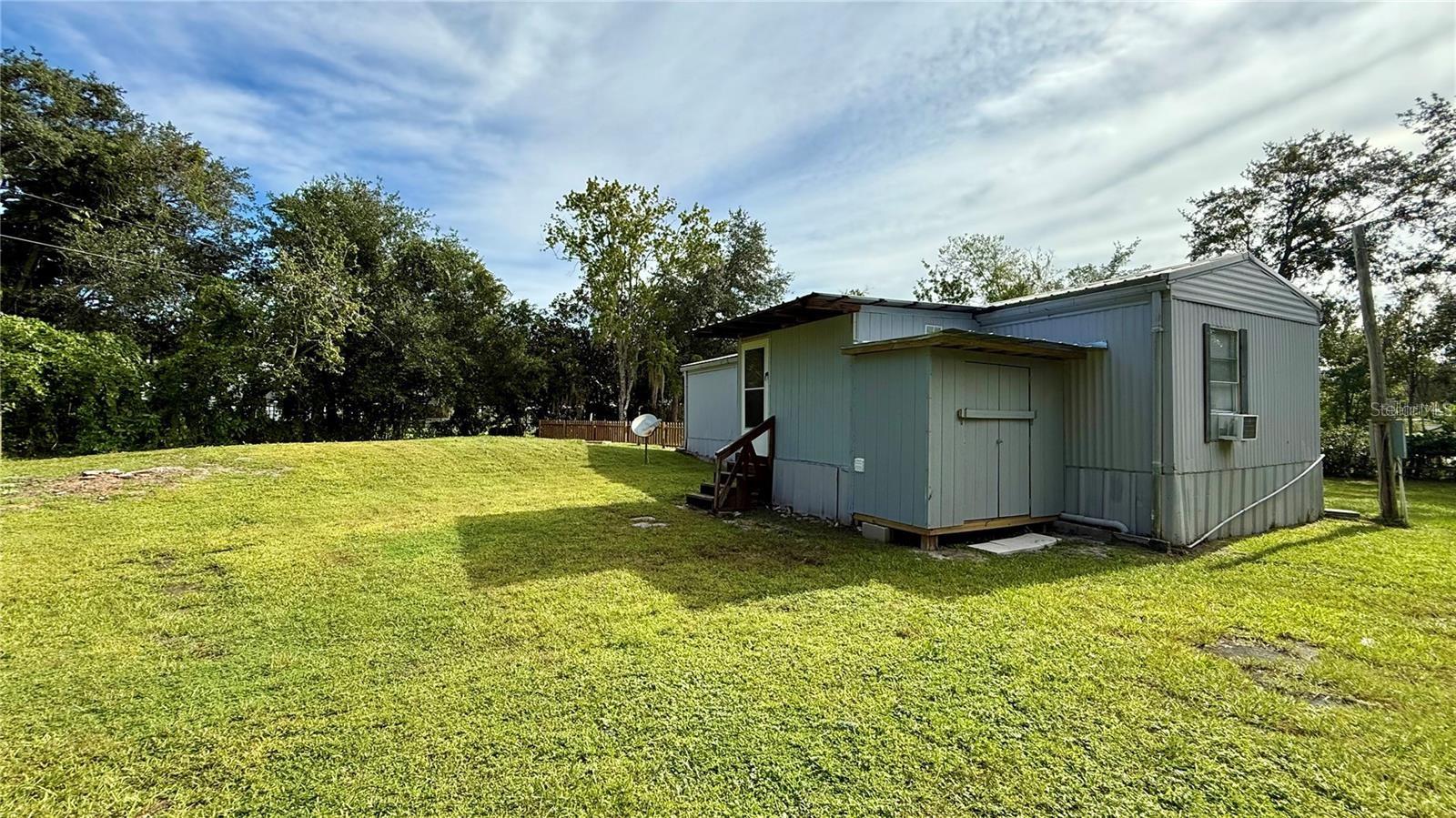 KISSIMMEE VIEW UNIT B - Residential Lease