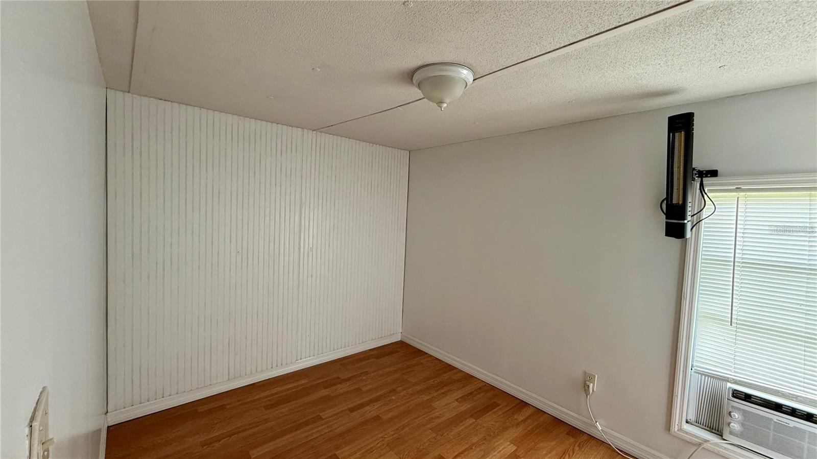 KISSIMMEE VIEW UNIT B - Residential Lease