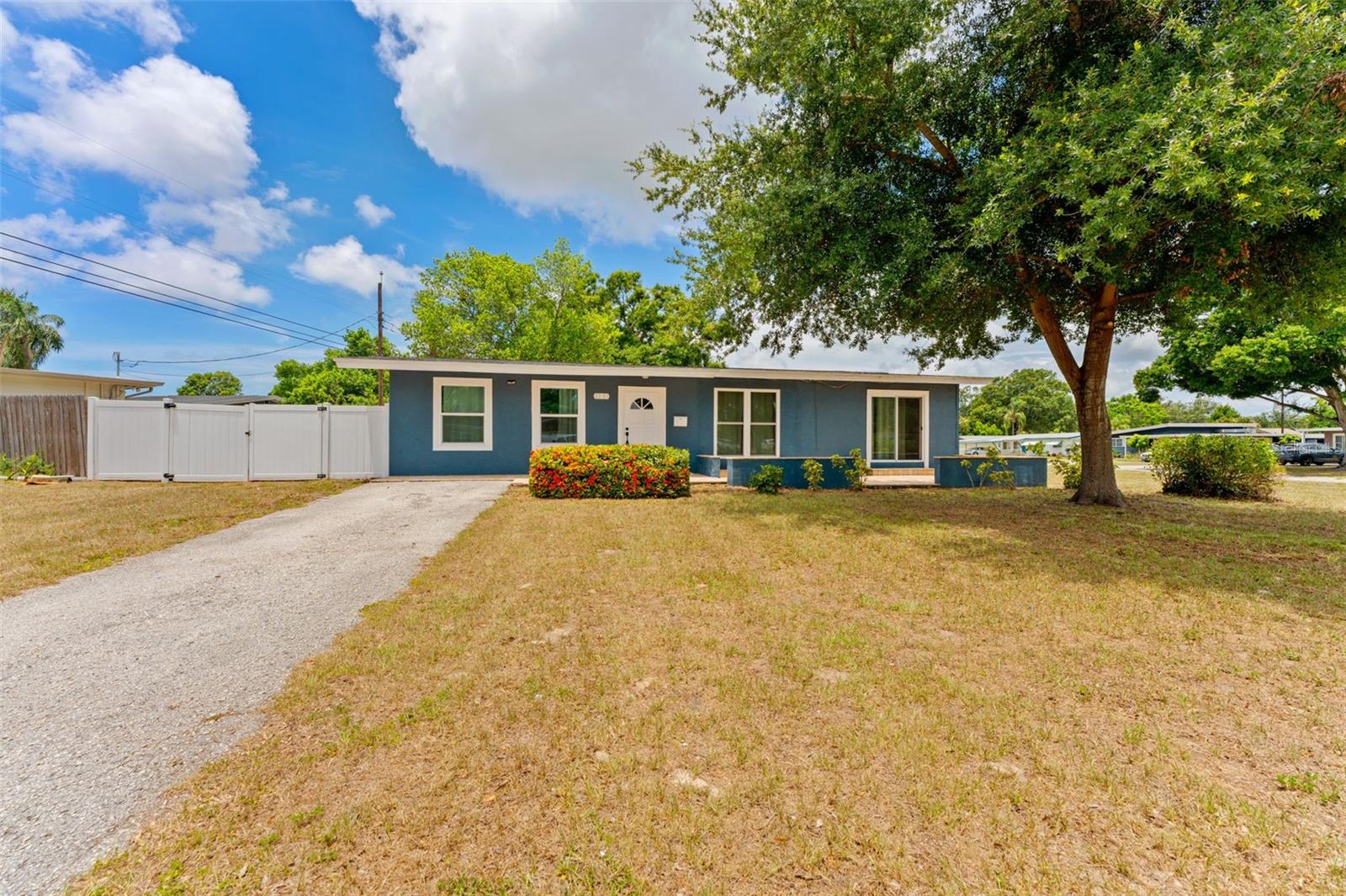 DISSTON GARDENS BLK G, LOT 1 - Residential Lease