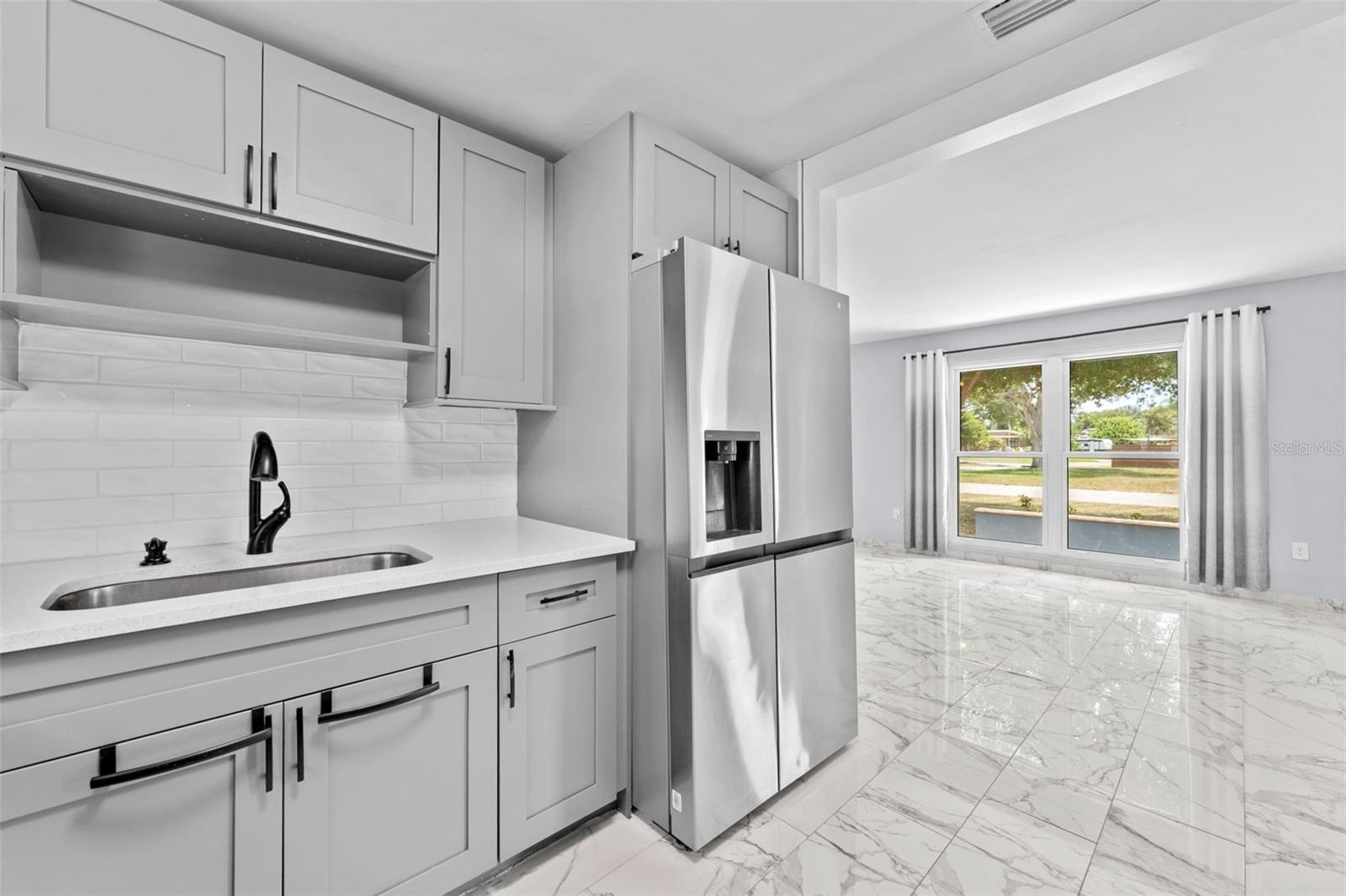 DISSTON GARDENS BLK G, LOT 1 - Residential Lease
