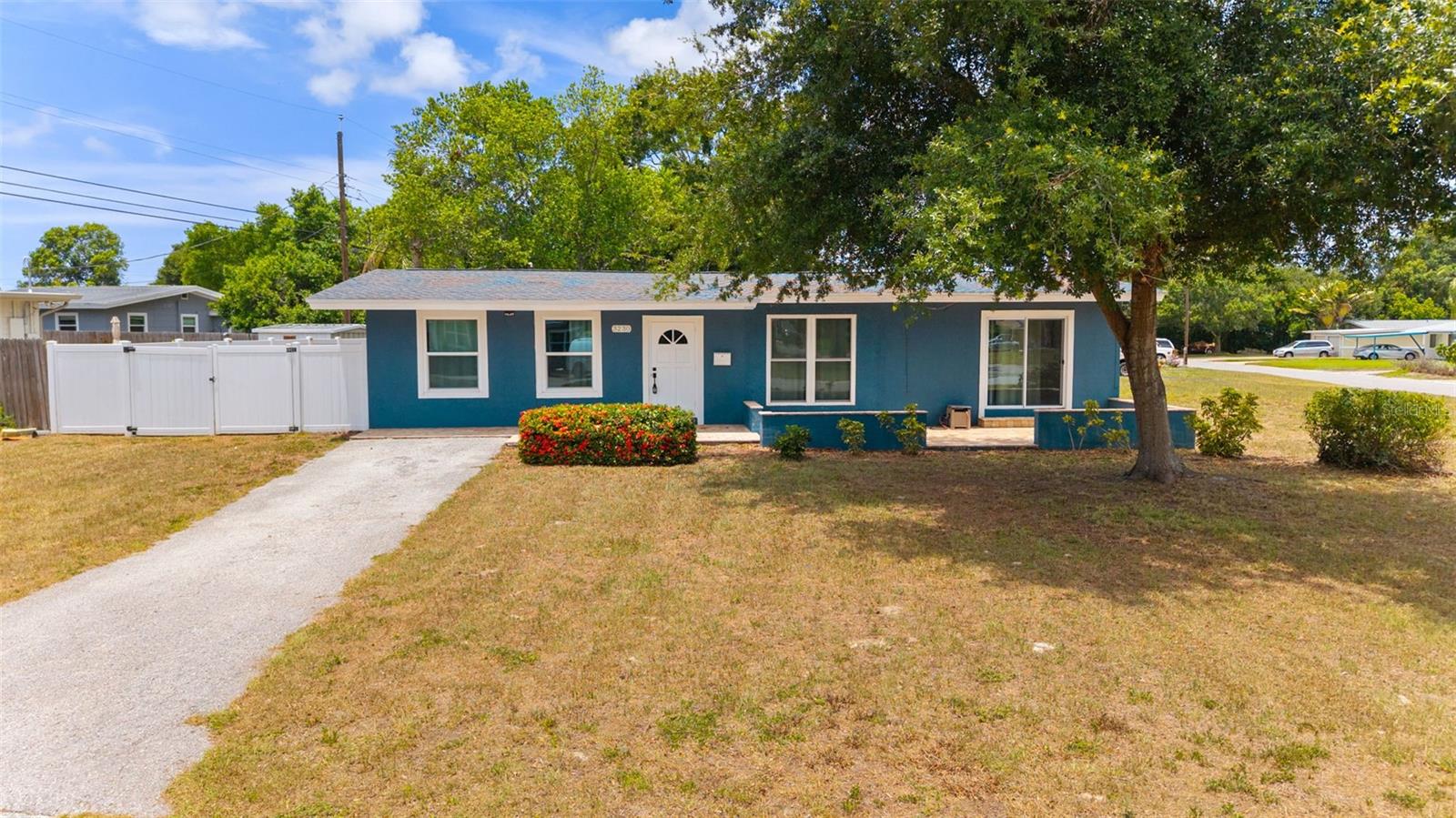 DISSTON GARDENS BLK G, LOT 1 - Residential Lease