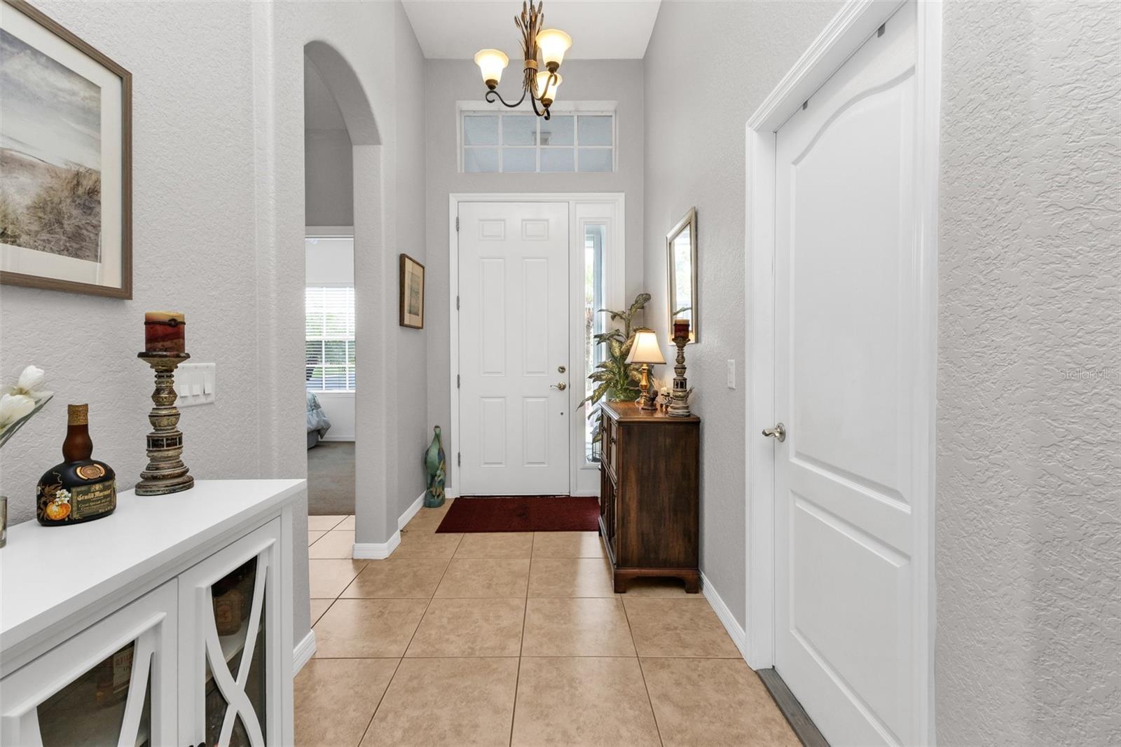 KINGS GATE PH 02 - Residential