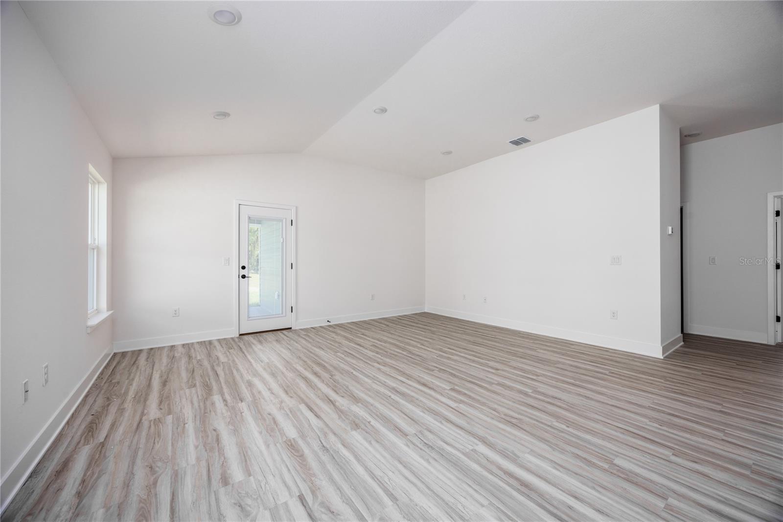 KIRKLAND FARMS PH 1 PB 39 PG 65 - Residential
