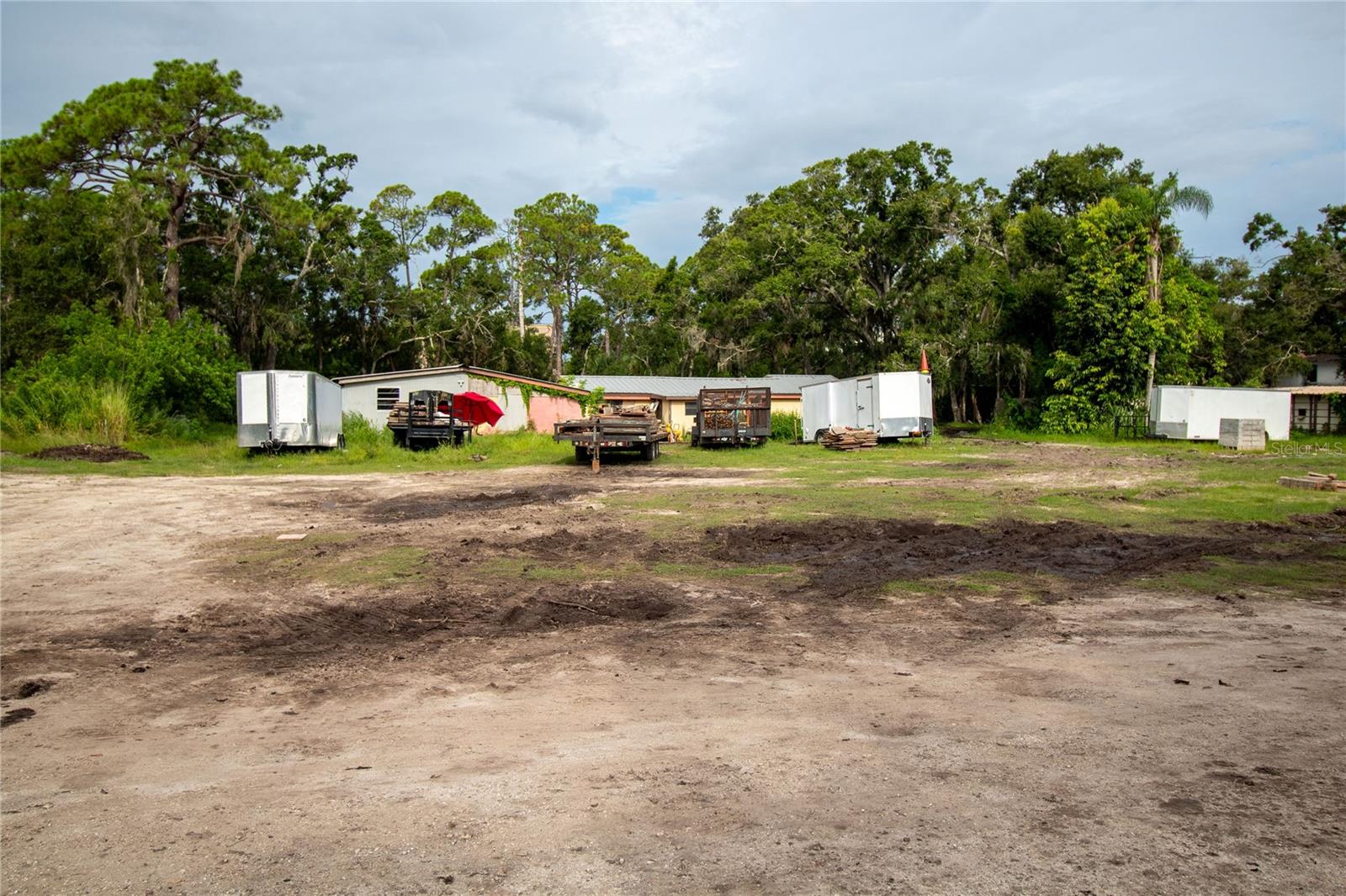 NORTH SARASOTA - Commercial Sale