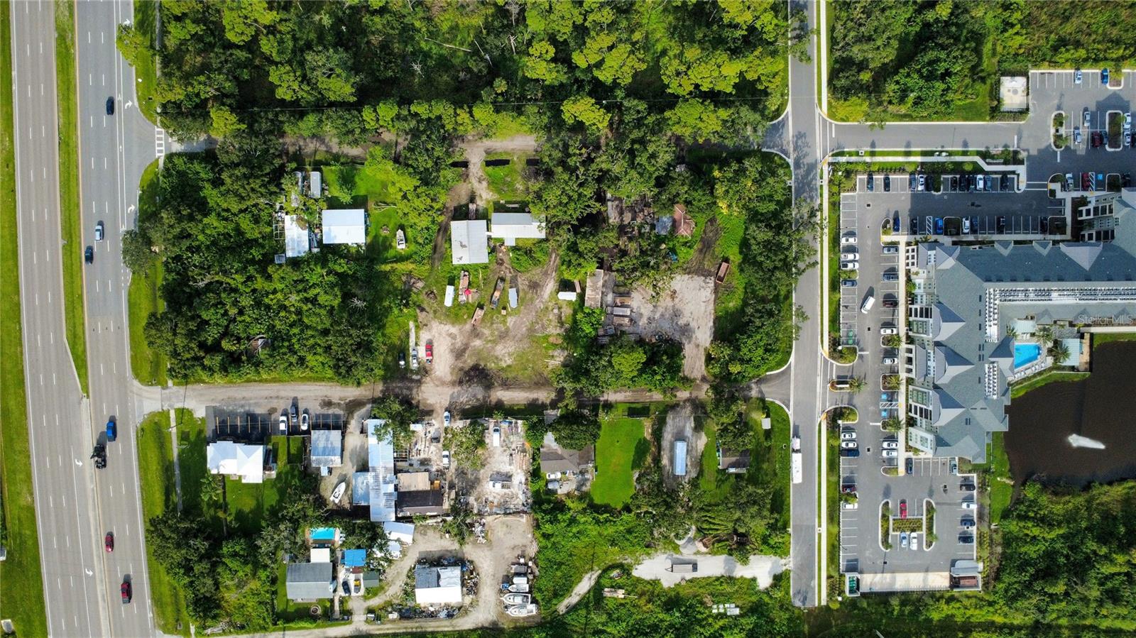 NORTH SARASOTA - Commercial Sale
