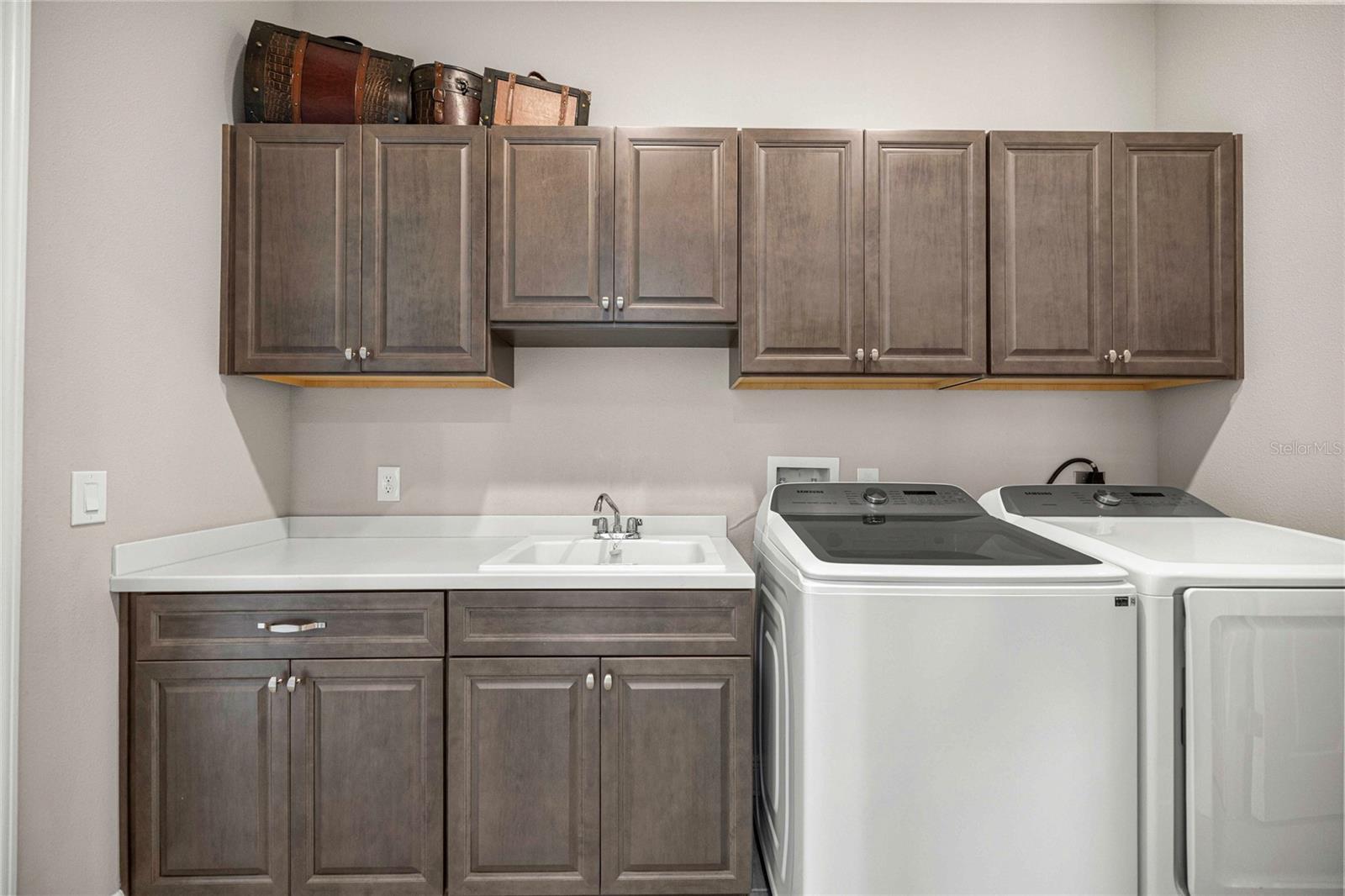 CITRUS HILL - TERRA VISTA - ROBERTS RDG - Residential