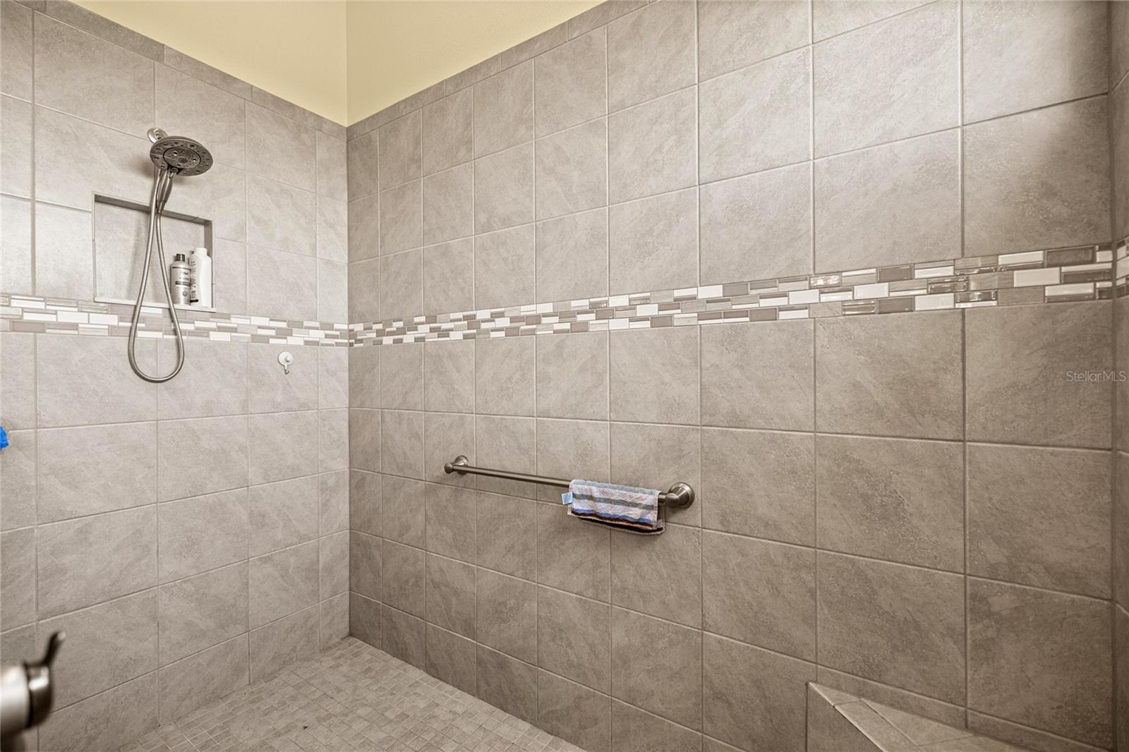 CITRUS HILL - TERRA VISTA - ROBERTS RDG - Residential