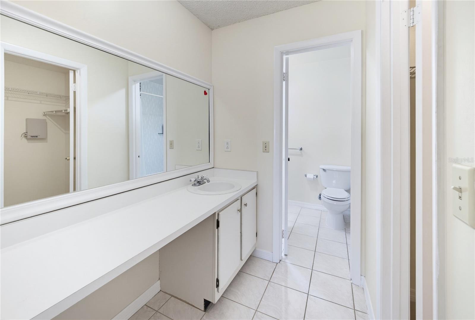 GREEN BRIAR VLG - Residential