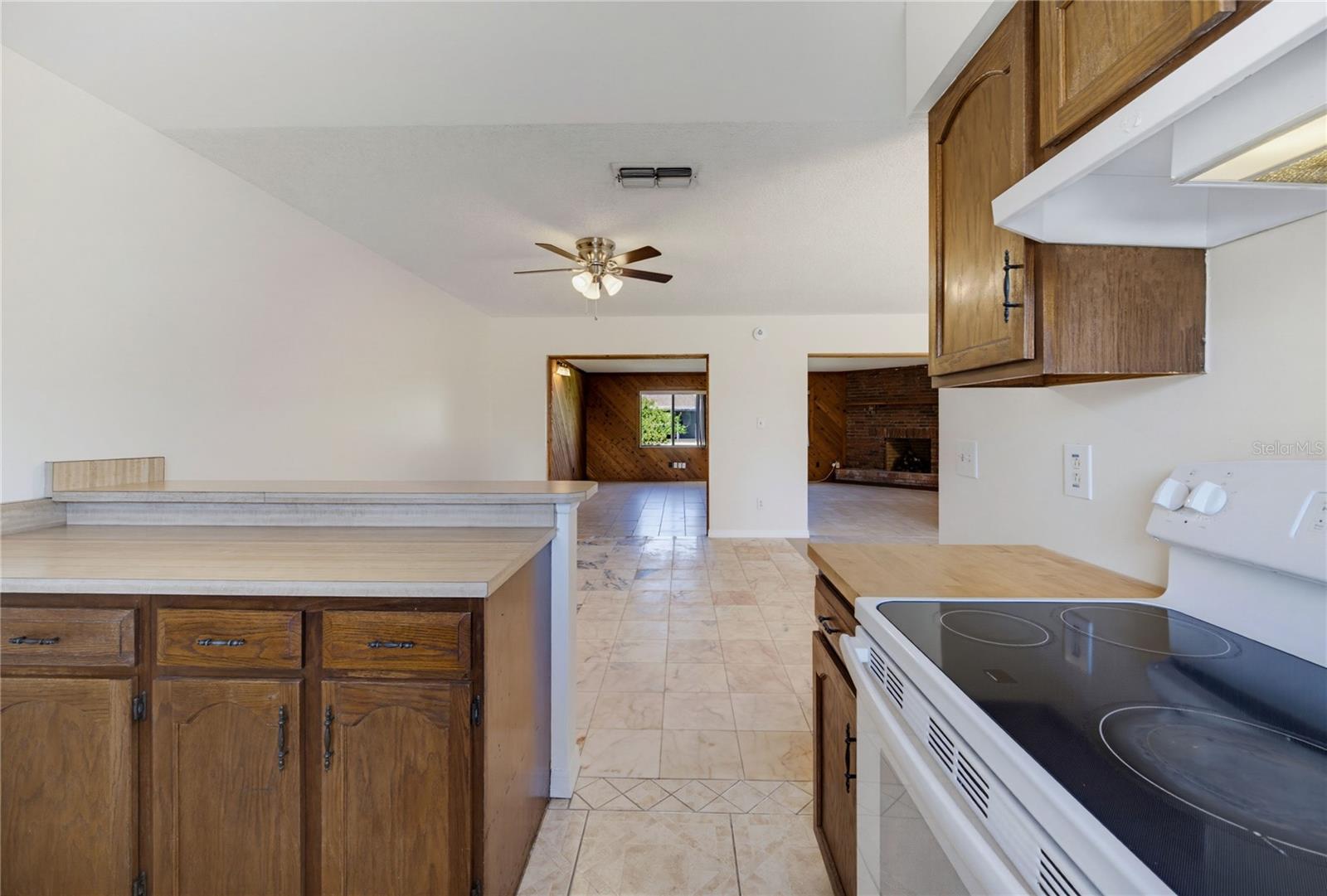 GREEN BRIAR VLG - Residential