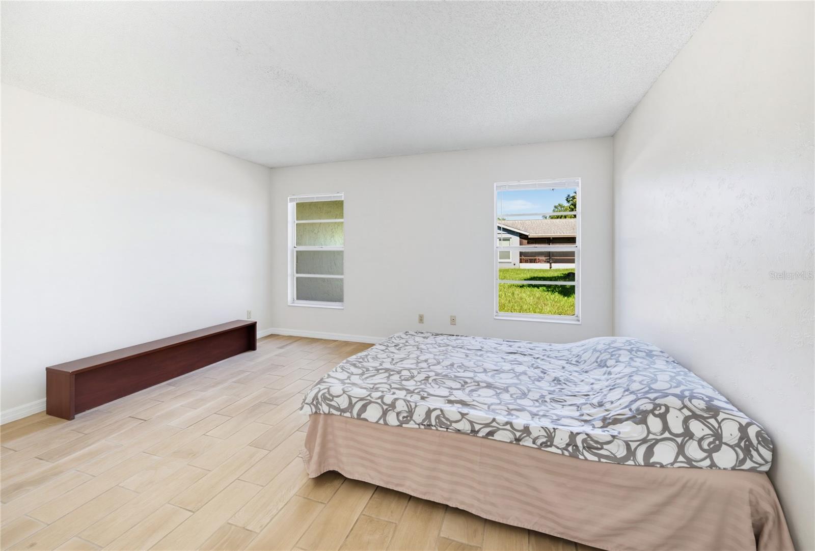 GREEN BRIAR VLG - Residential