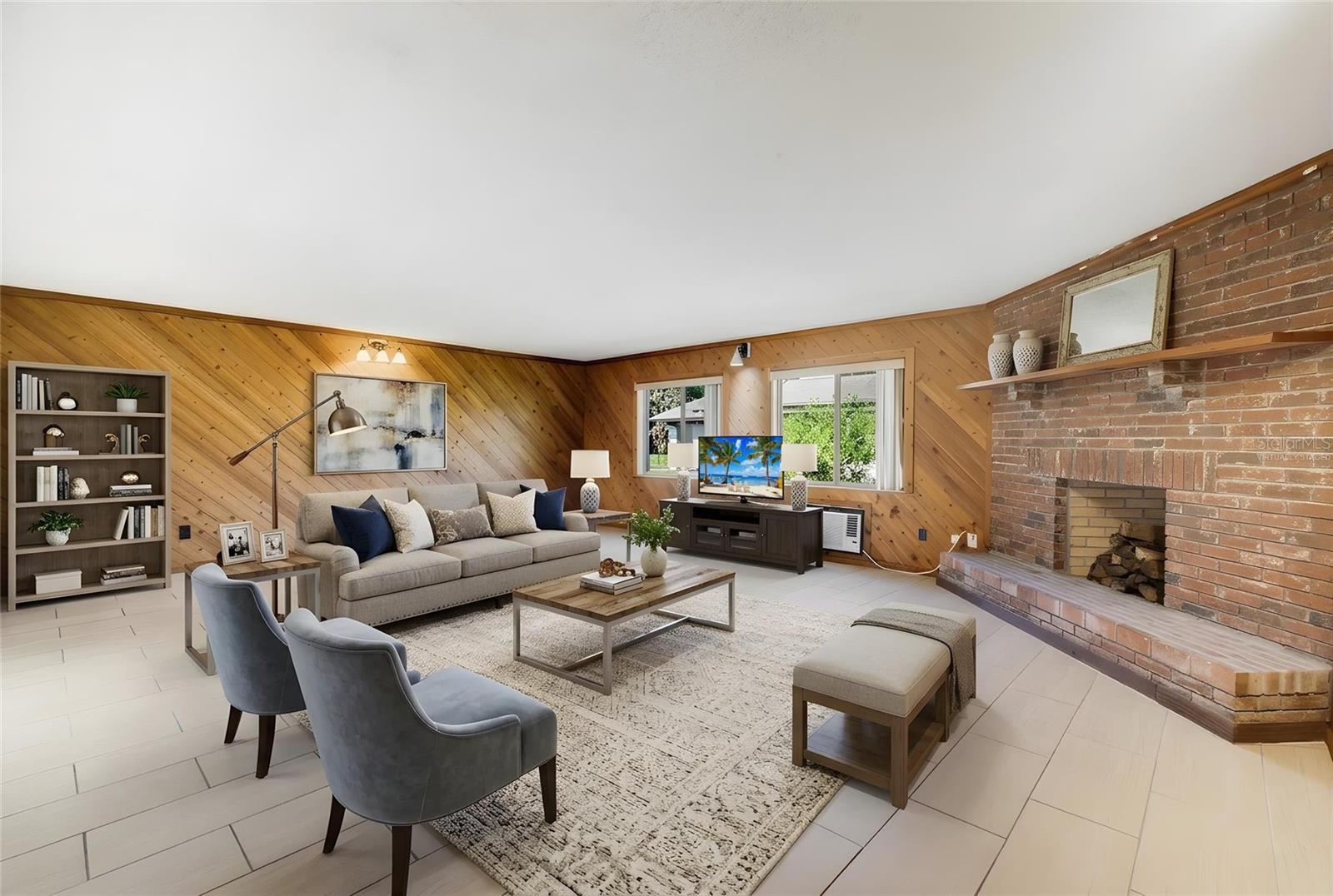 GREEN BRIAR VLG - Residential