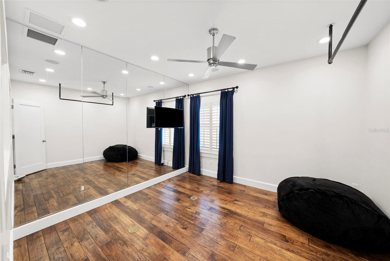 MORRISON GROVE SUB - Residential