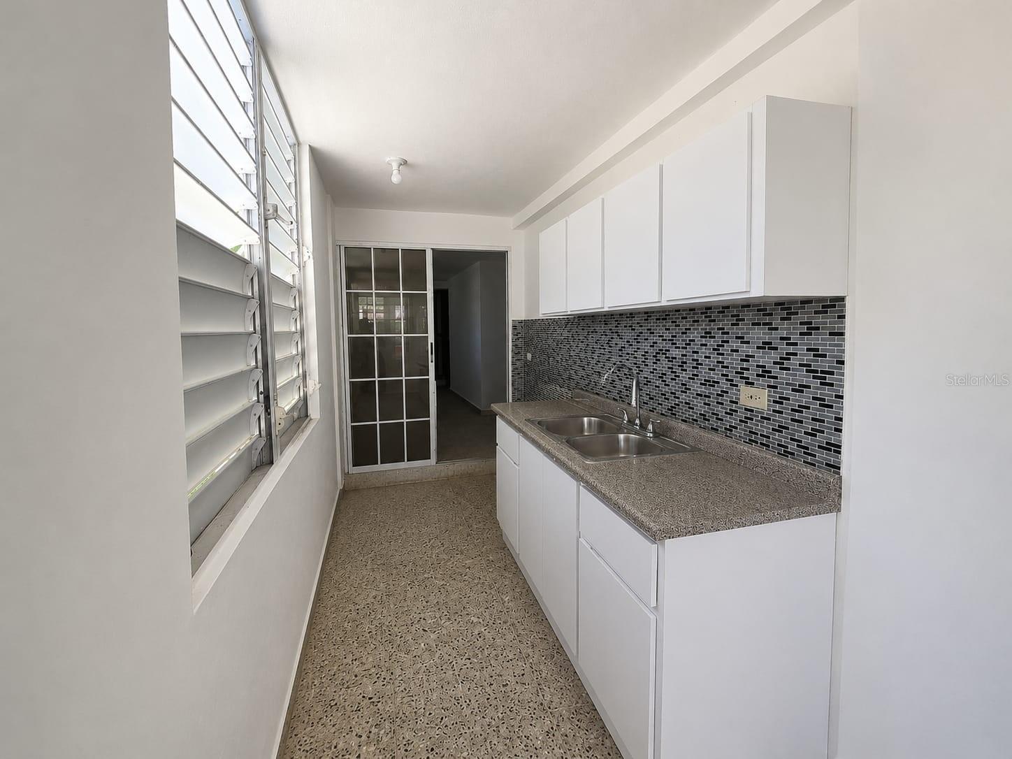 URB LOS ANGELES - Residential