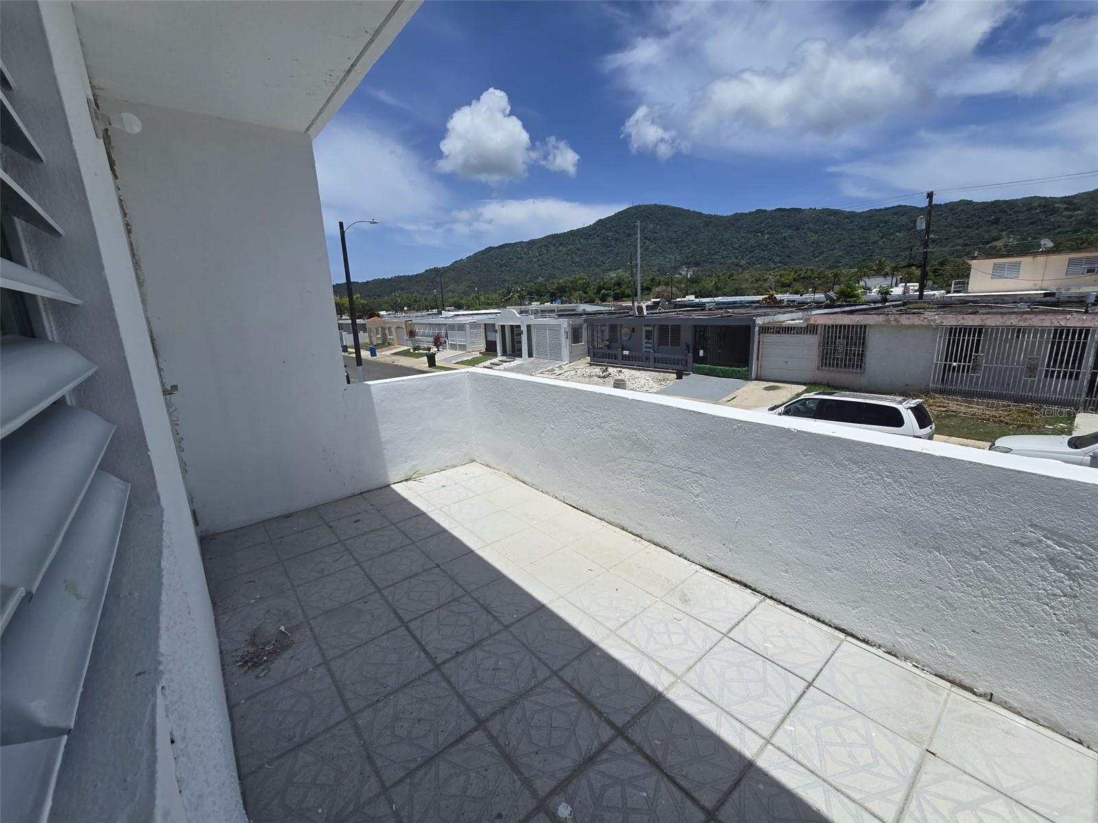 URB LOS ANGELES - Residential
