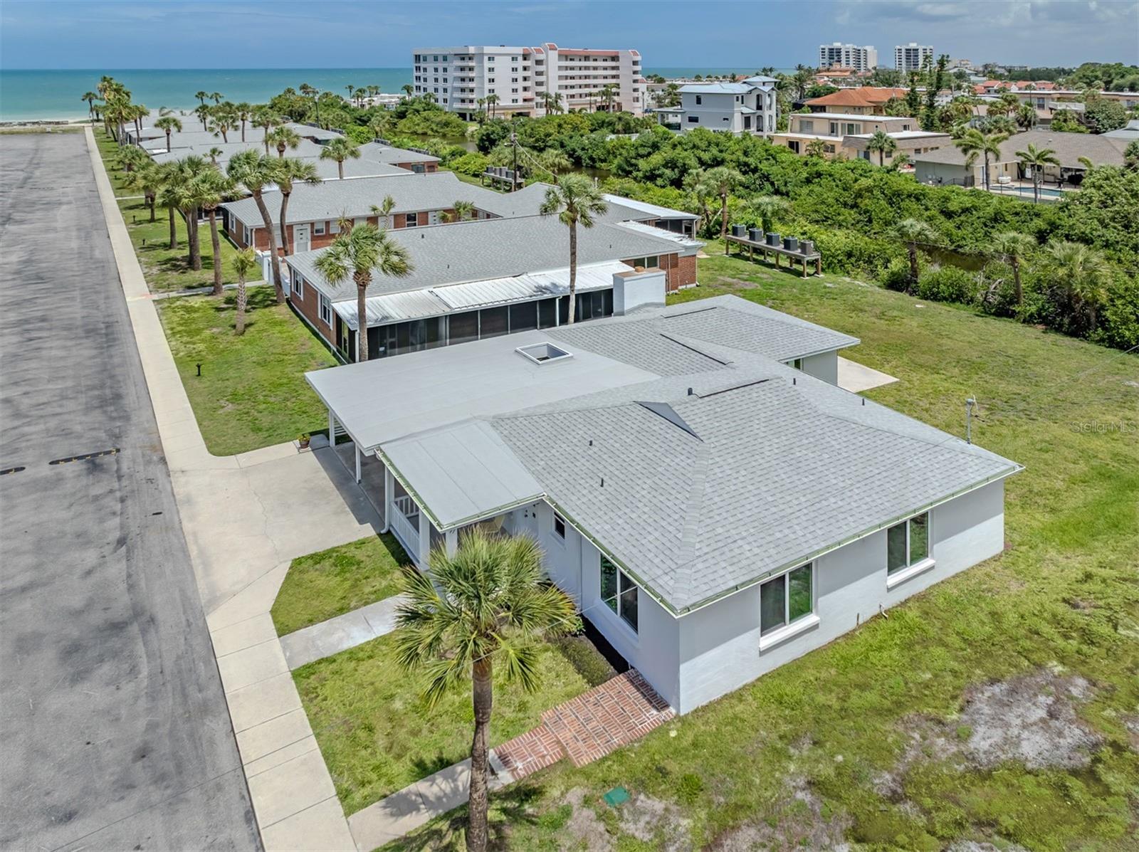 VENICE VILLAS - Residential