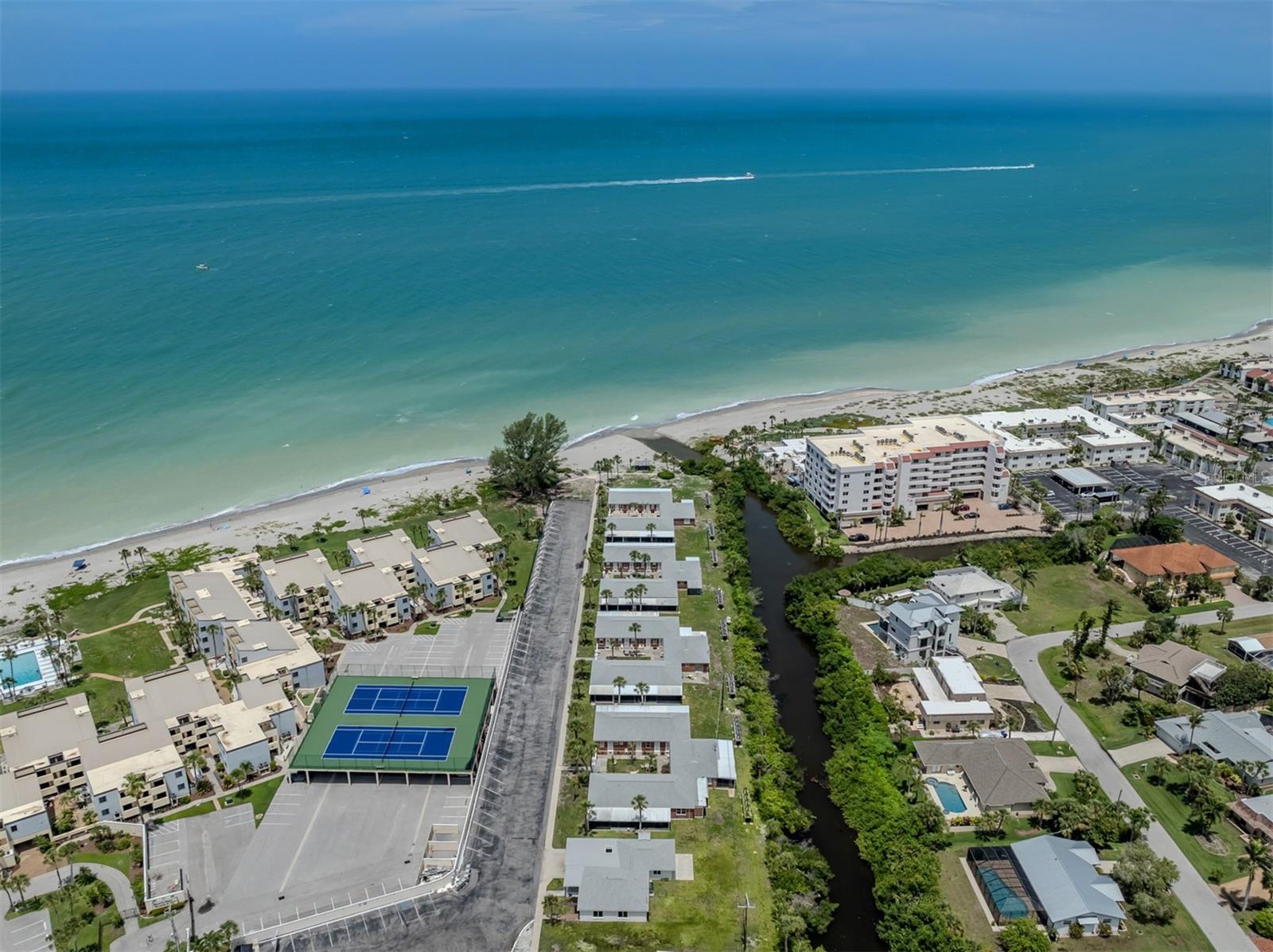 VENICE VILLAS - Residential