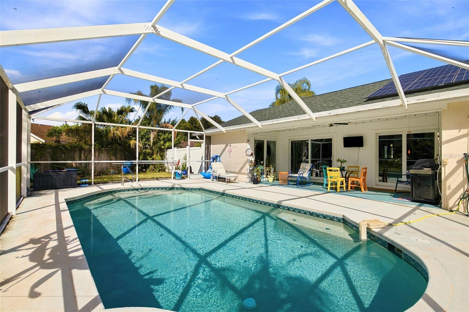 MAPLE LAKES - Residential