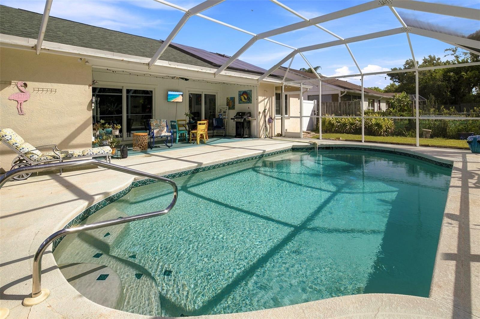 MAPLE LAKES - Residential