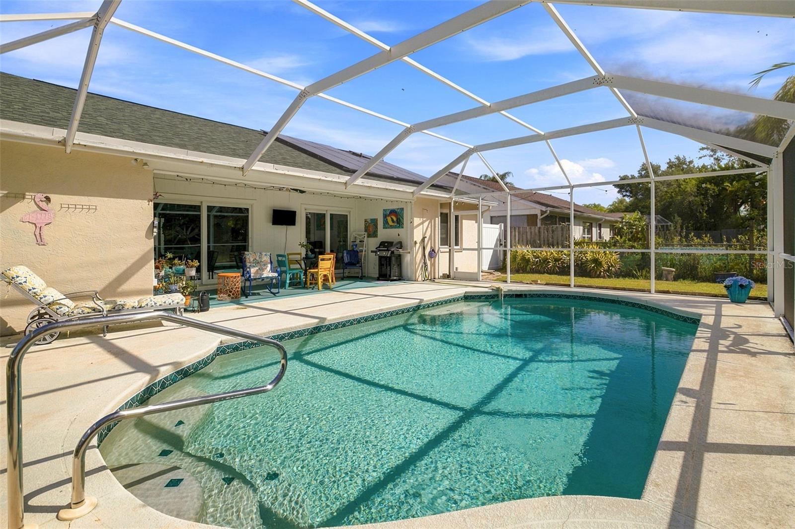 MAPLE LAKES - Residential