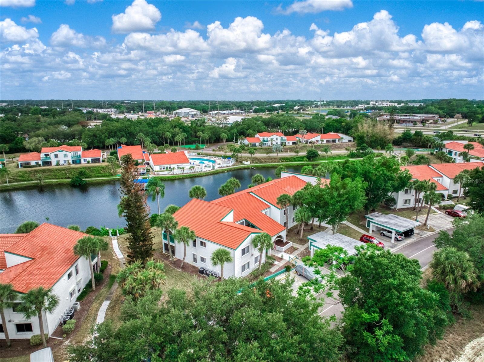 BLUFFS OF SEBRING CONDO - Residential