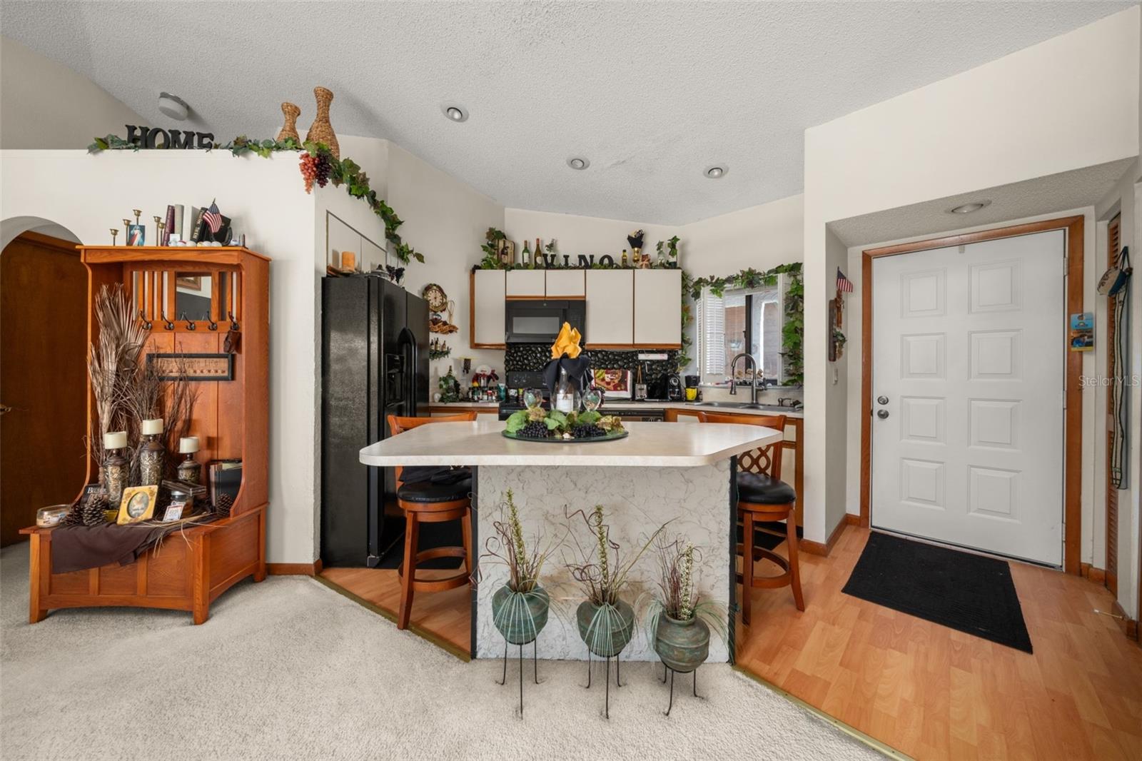 BLUFFS OF SEBRING CONDO - Residential