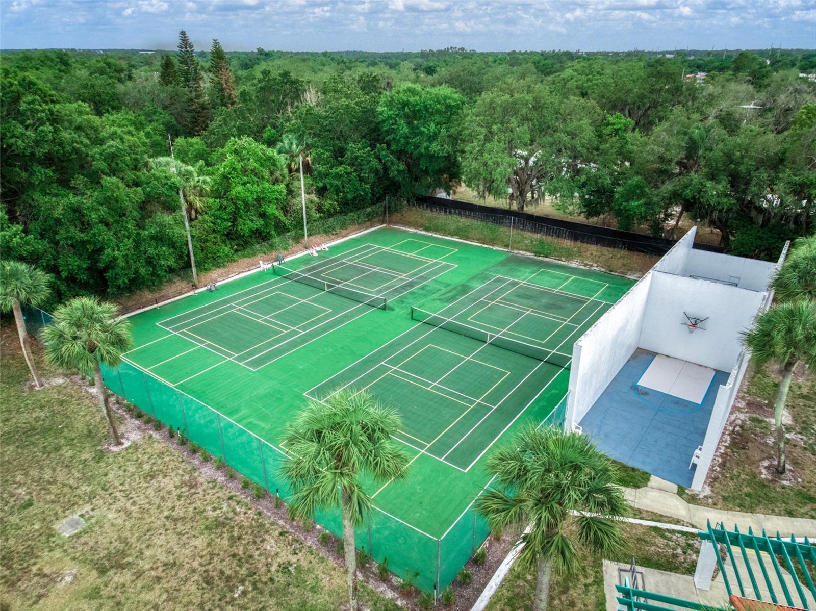 BLUFFS OF SEBRING CONDO - Residential