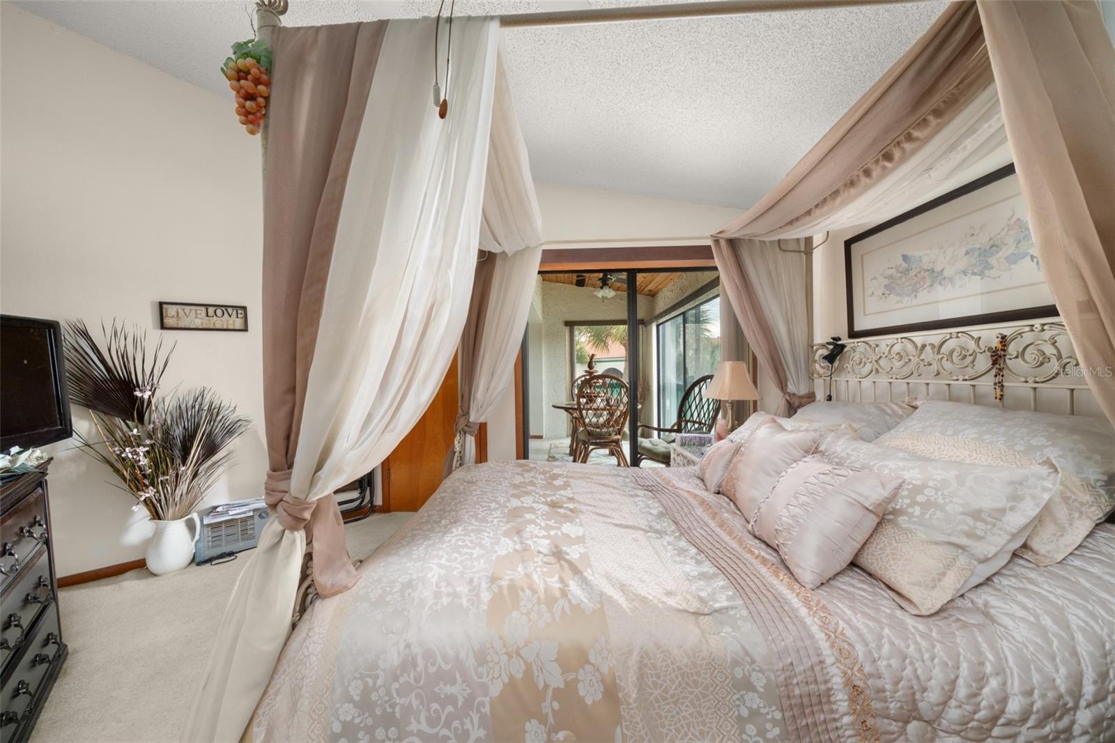 BLUFFS OF SEBRING CONDO - Residential