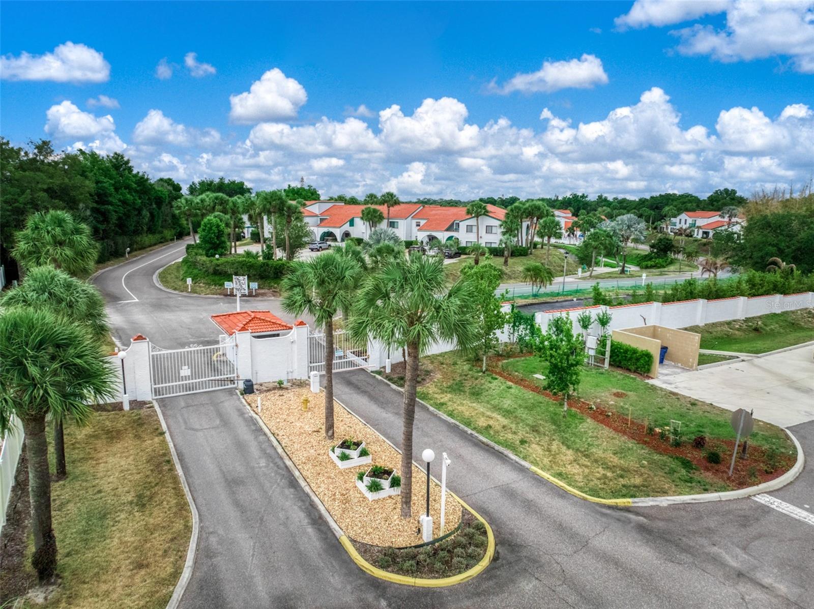 BLUFFS OF SEBRING CONDO - Residential