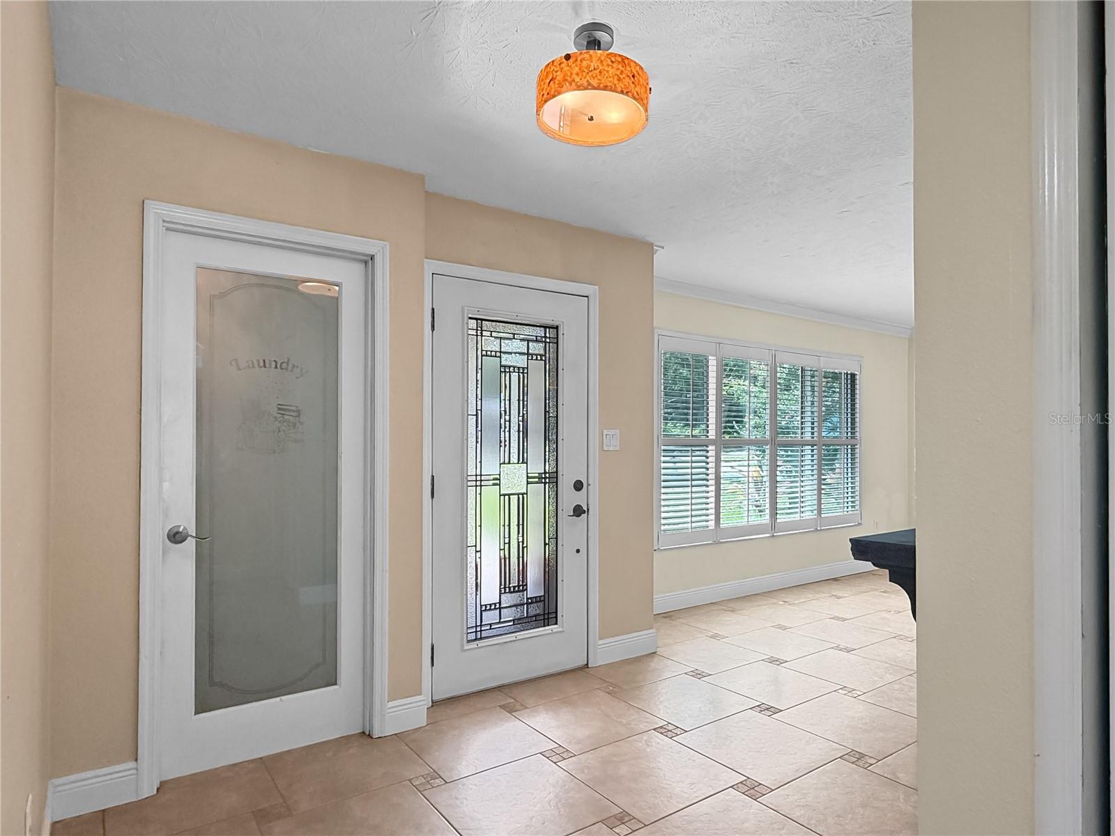 SPANISH OAKS - Residential