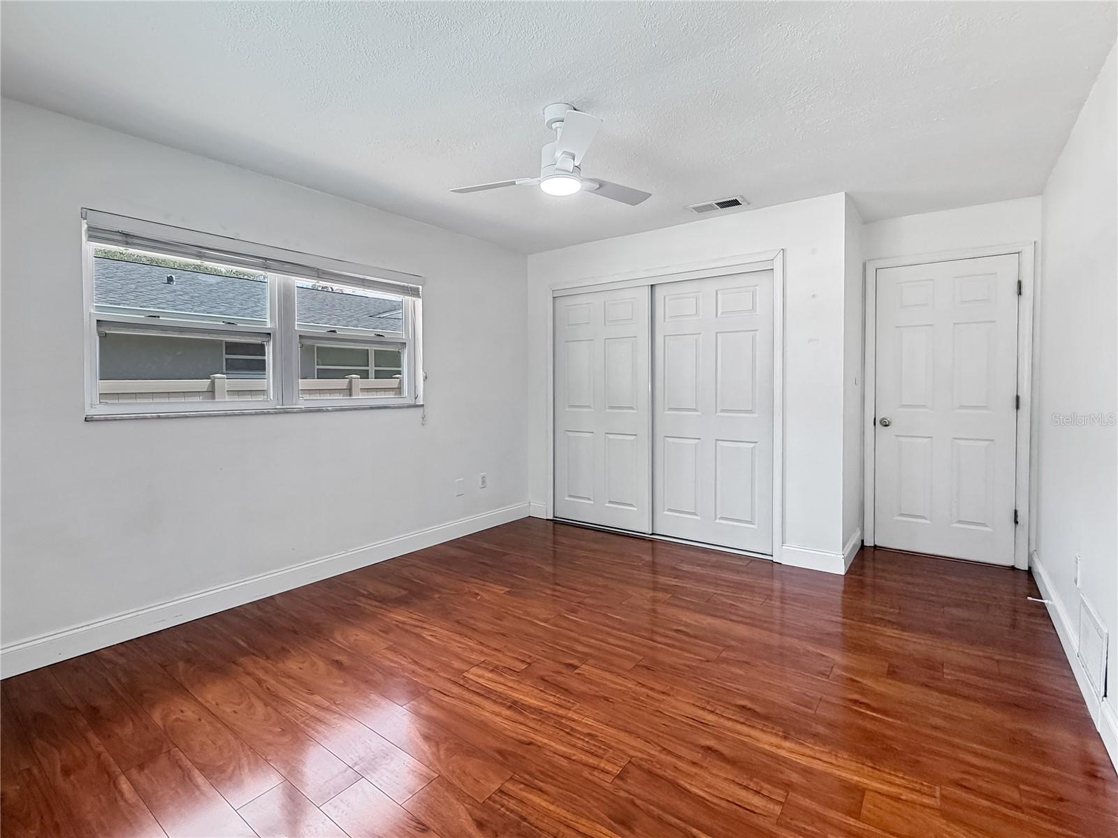 SPANISH OAKS - Residential