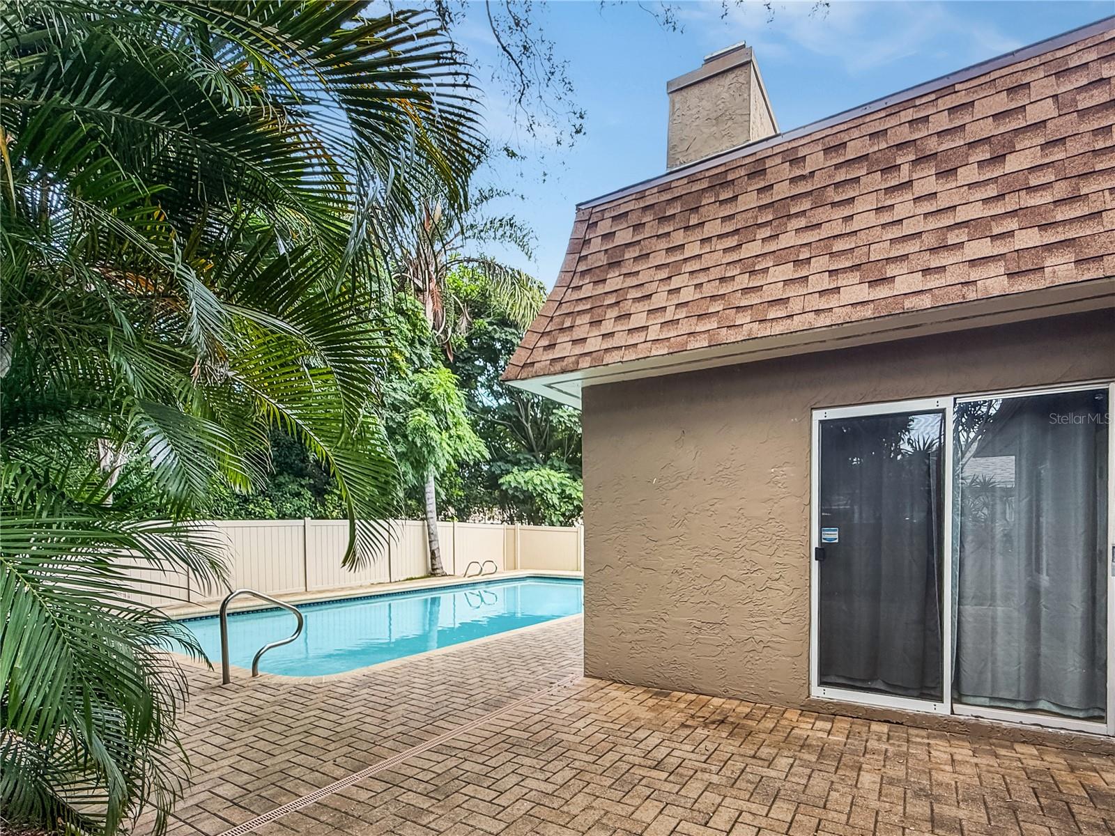 SPANISH OAKS - Residential