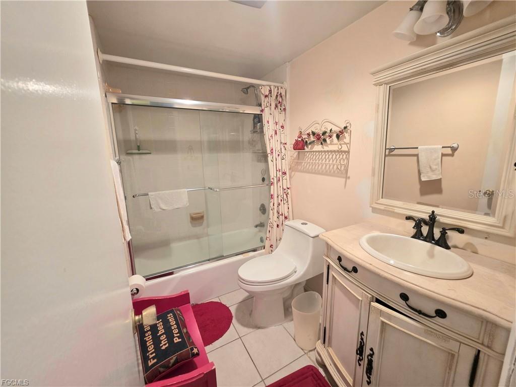 REGENCY CONDO - Residential