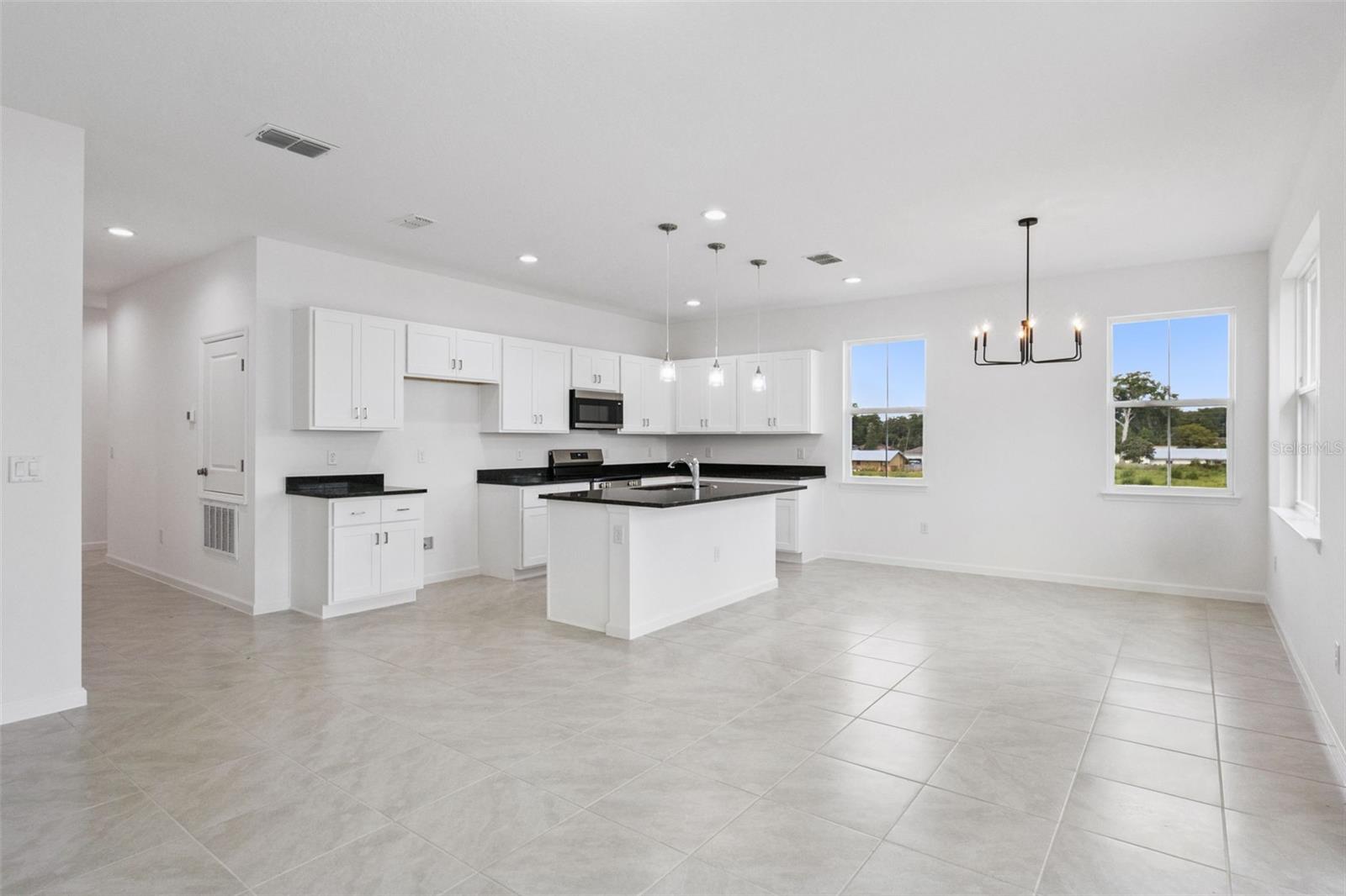 GRAND ISLE - Residential