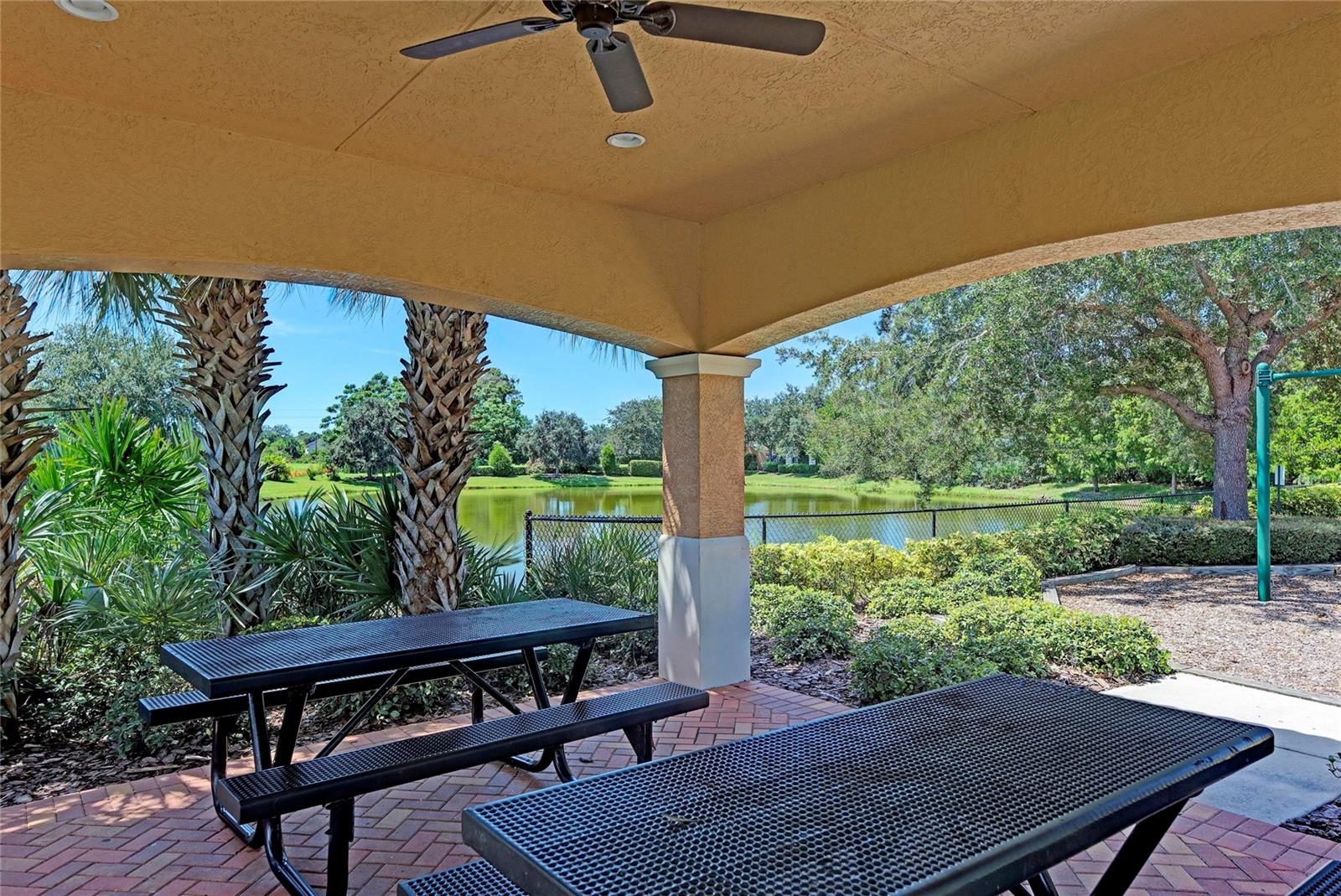 WILLOWBEND PH 3 - Residential