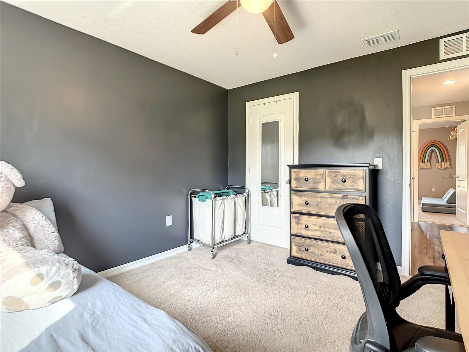 DELTONA LAKES UN 54 - Residential