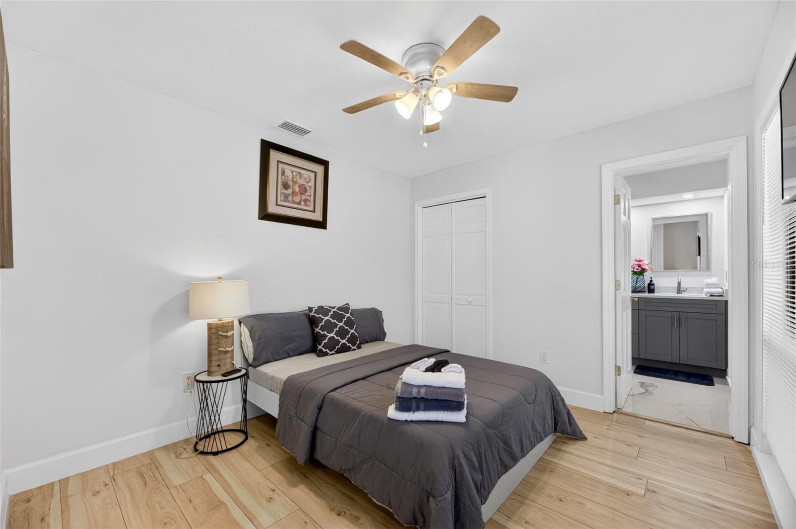 CRENSHAW LAKES - Residential