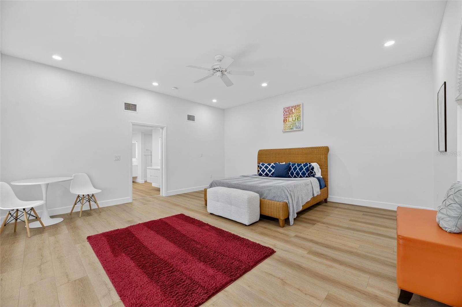 CRENSHAW LAKES - Residential