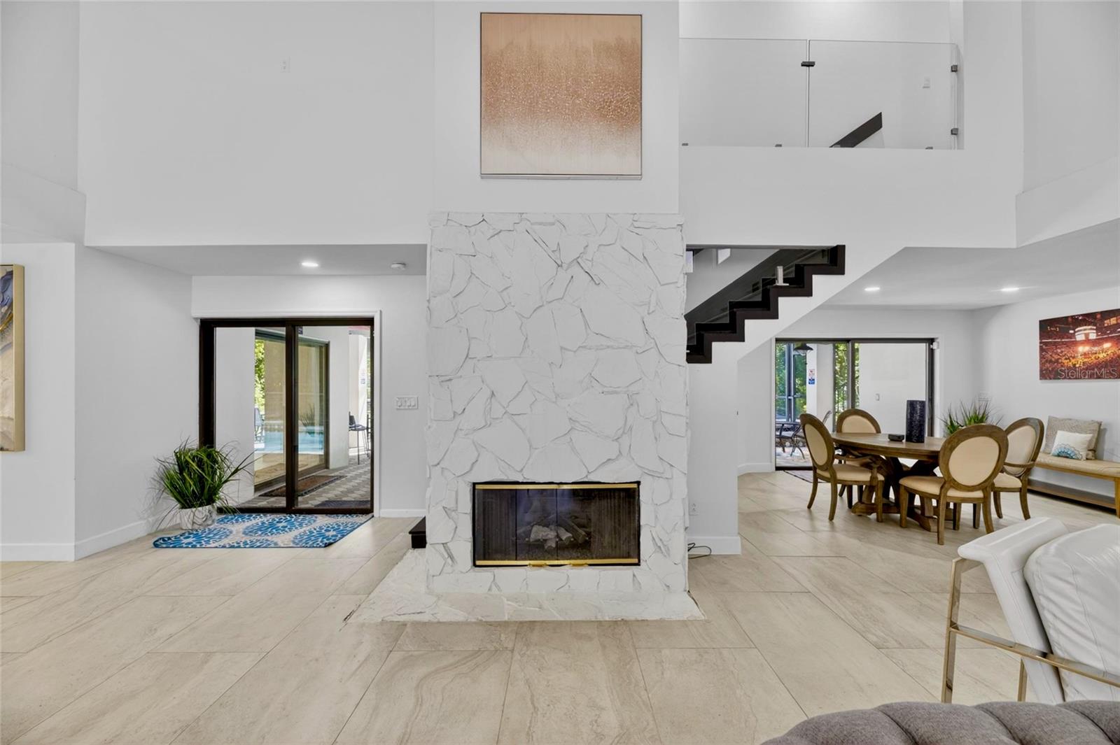 CRENSHAW LAKES - Residential