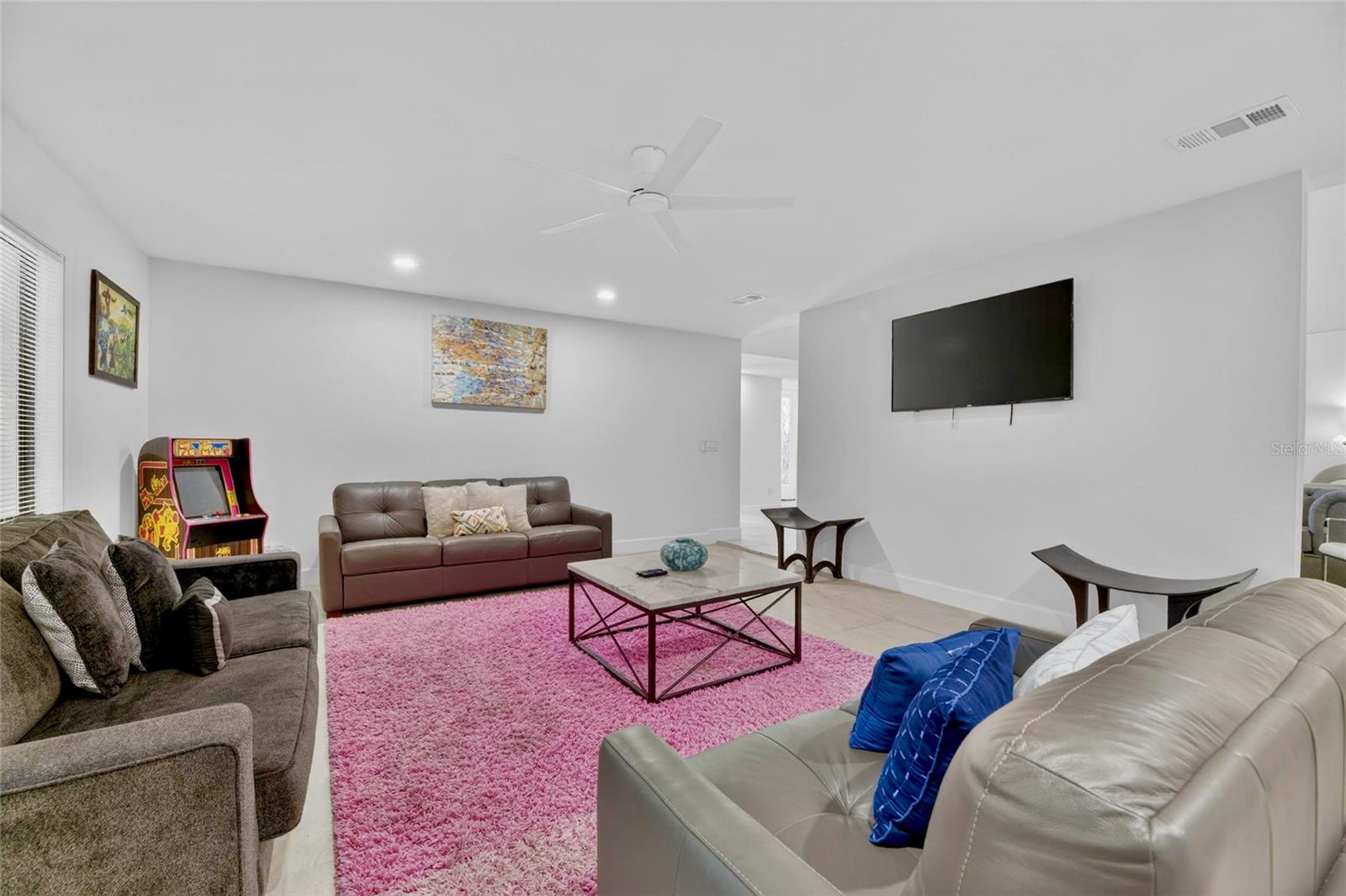 CRENSHAW LAKES - Residential