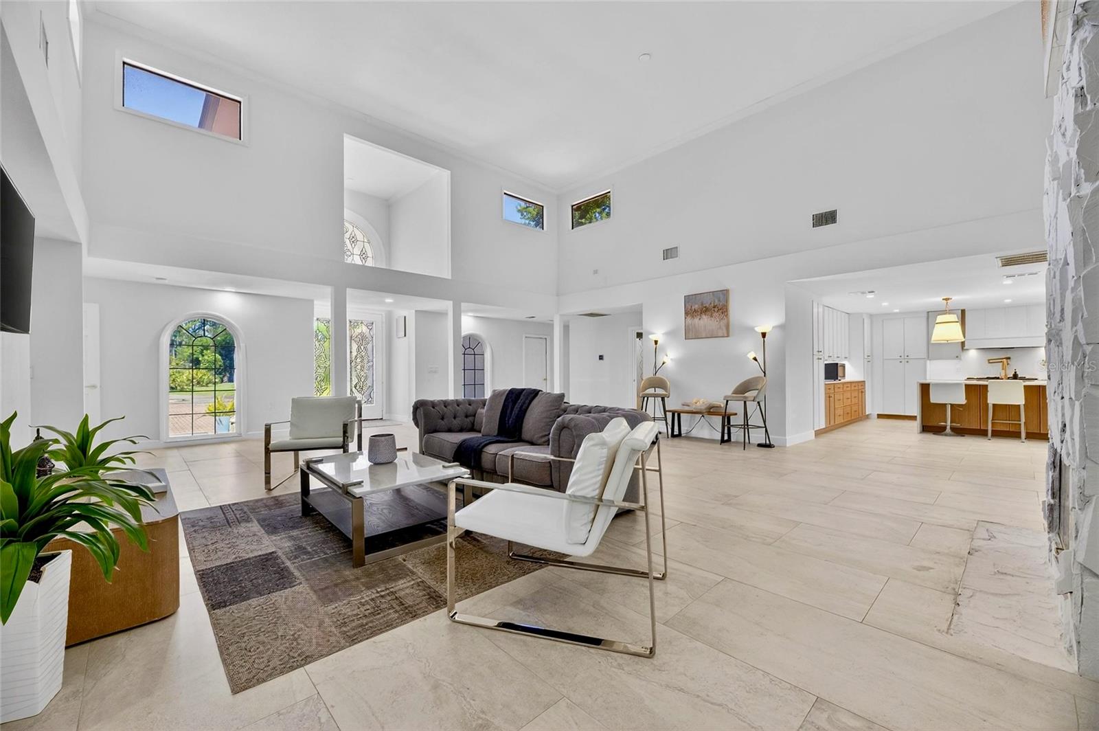 CRENSHAW LAKES - Residential