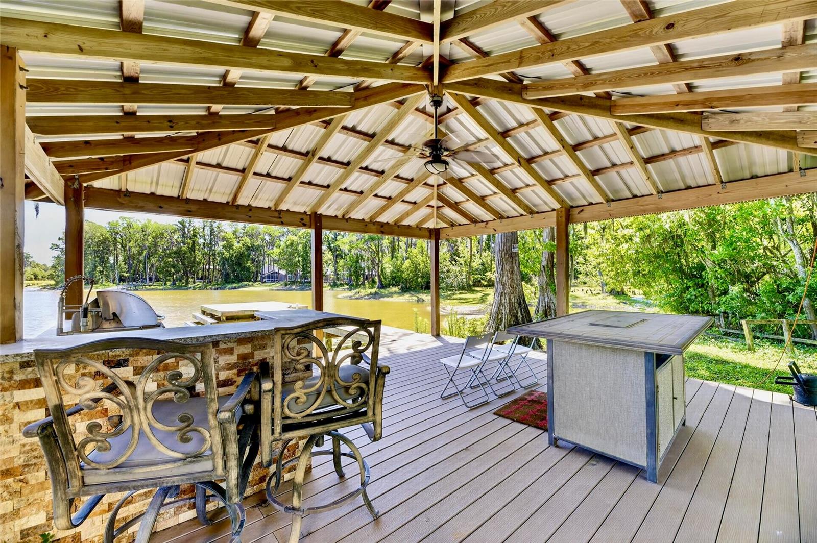 CRENSHAW LAKES - Residential