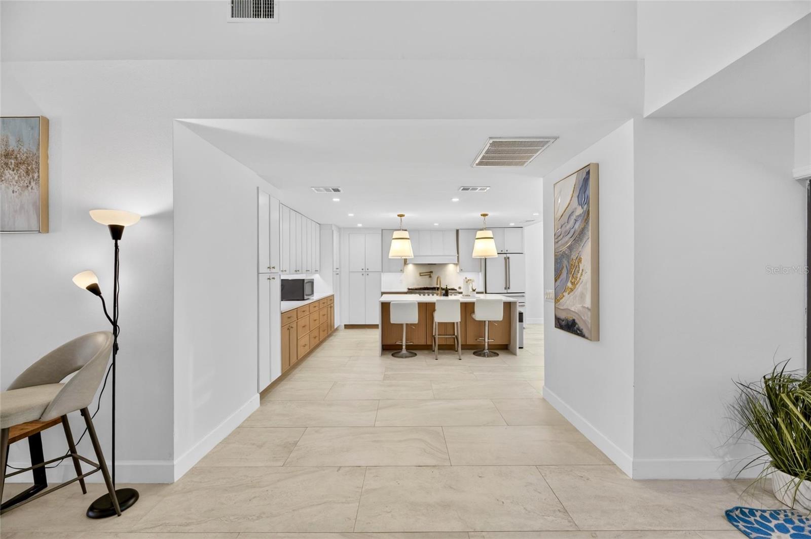 CRENSHAW LAKES - Residential